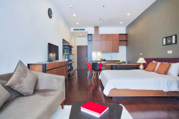 Bed in Lancaster Hanoi Service Apartment