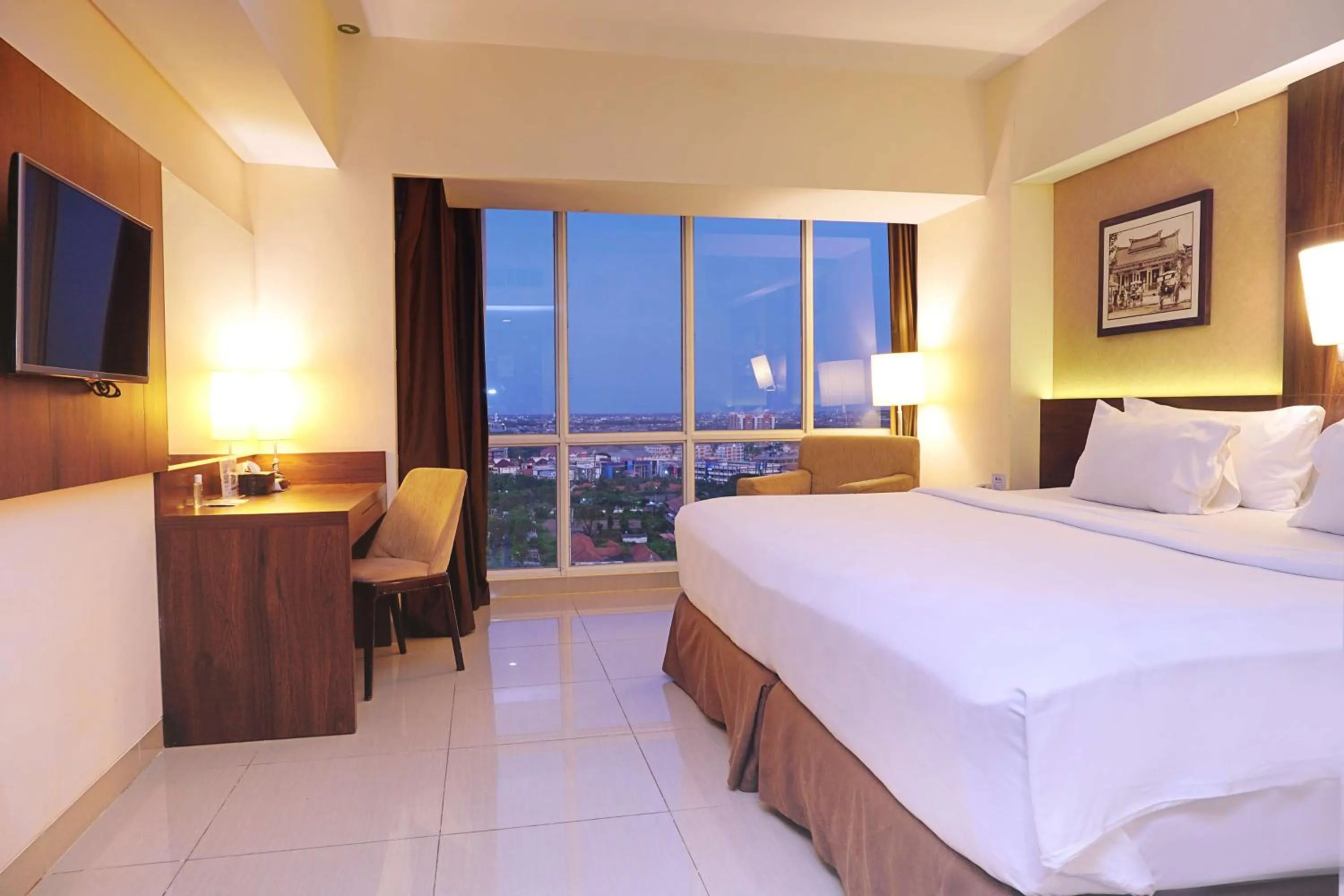 Bedroom, Bed in Best Western Papilio Hotel