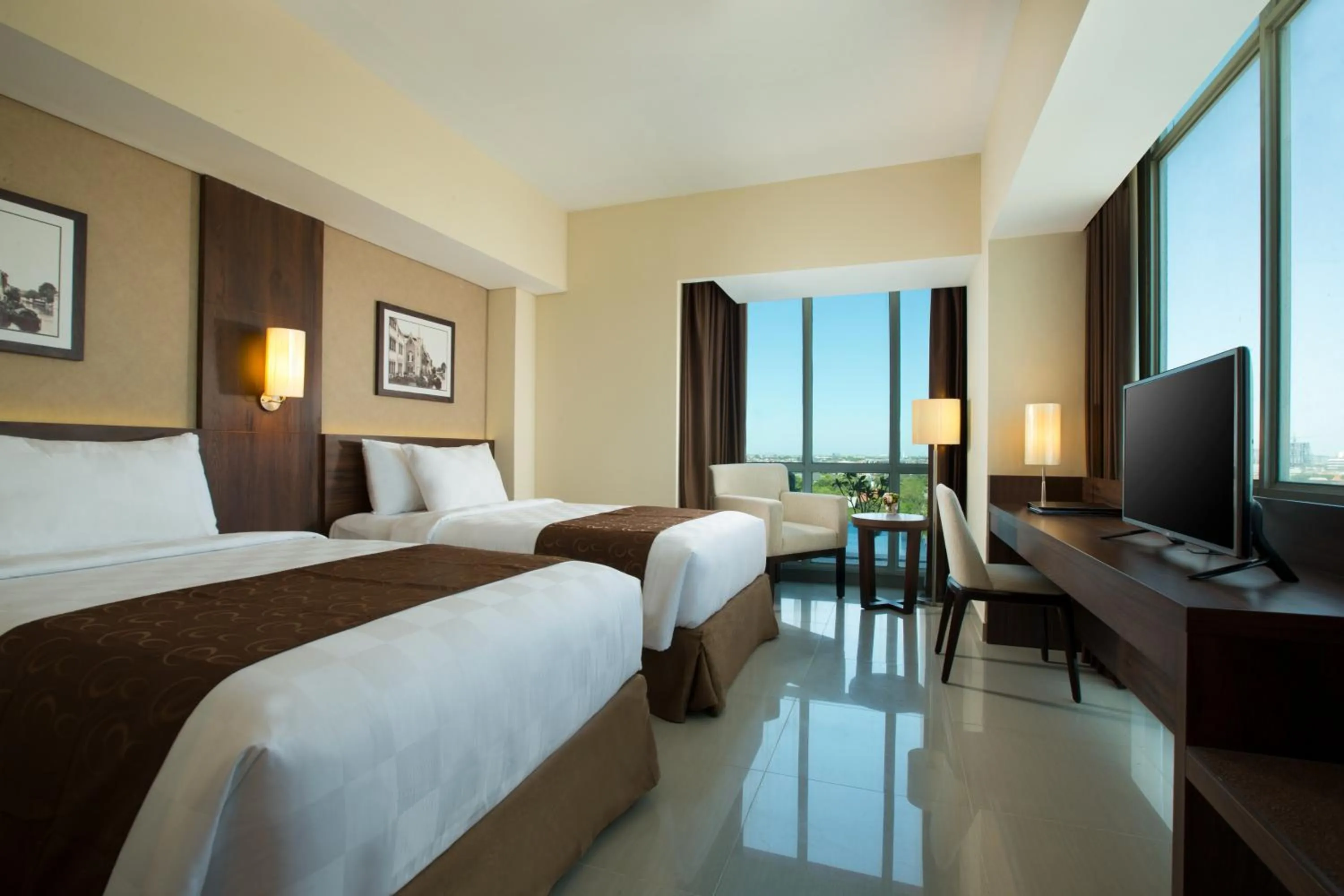 Bedroom, Bed in Best Western Papilio Hotel