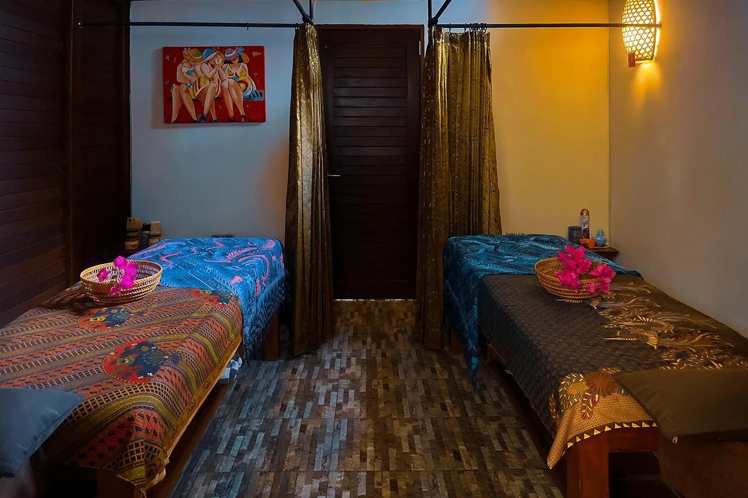 Massage, Bed in Kura Kura Resort Gili Meno