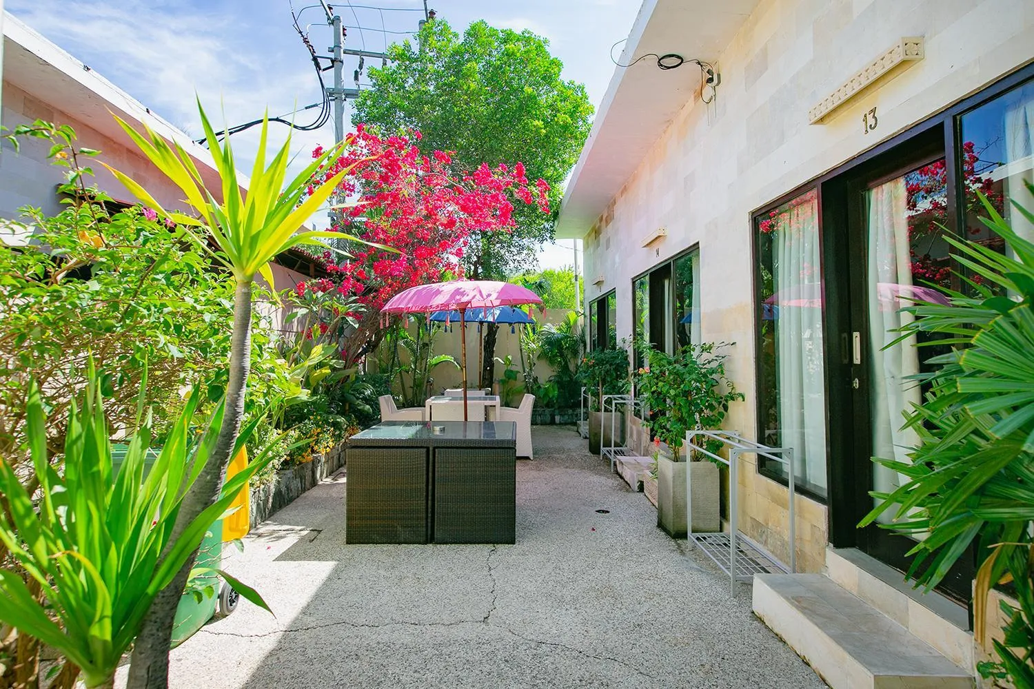 Garden in Kura Kura Resort Gili Meno