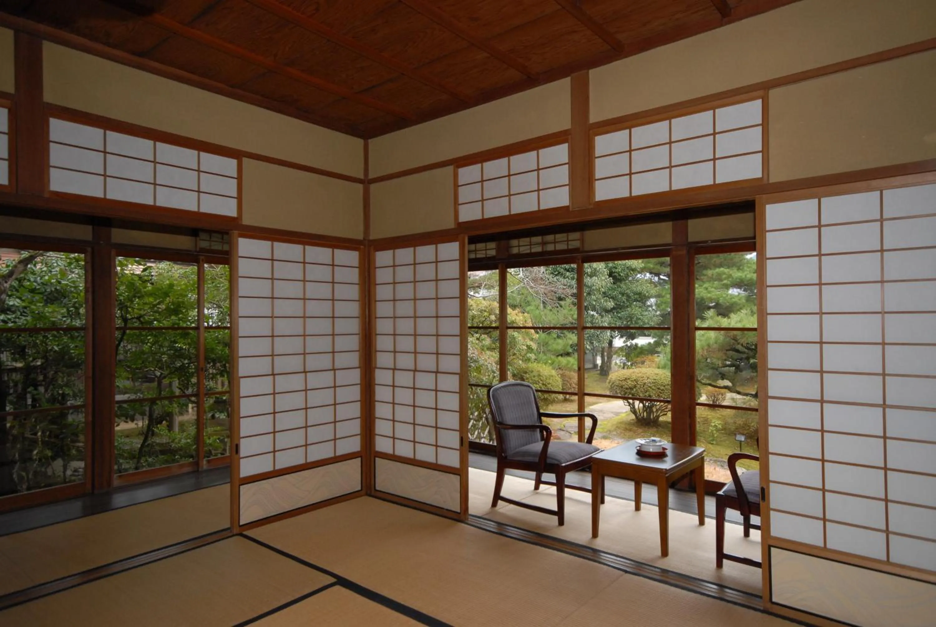 Seating area in Sansuien