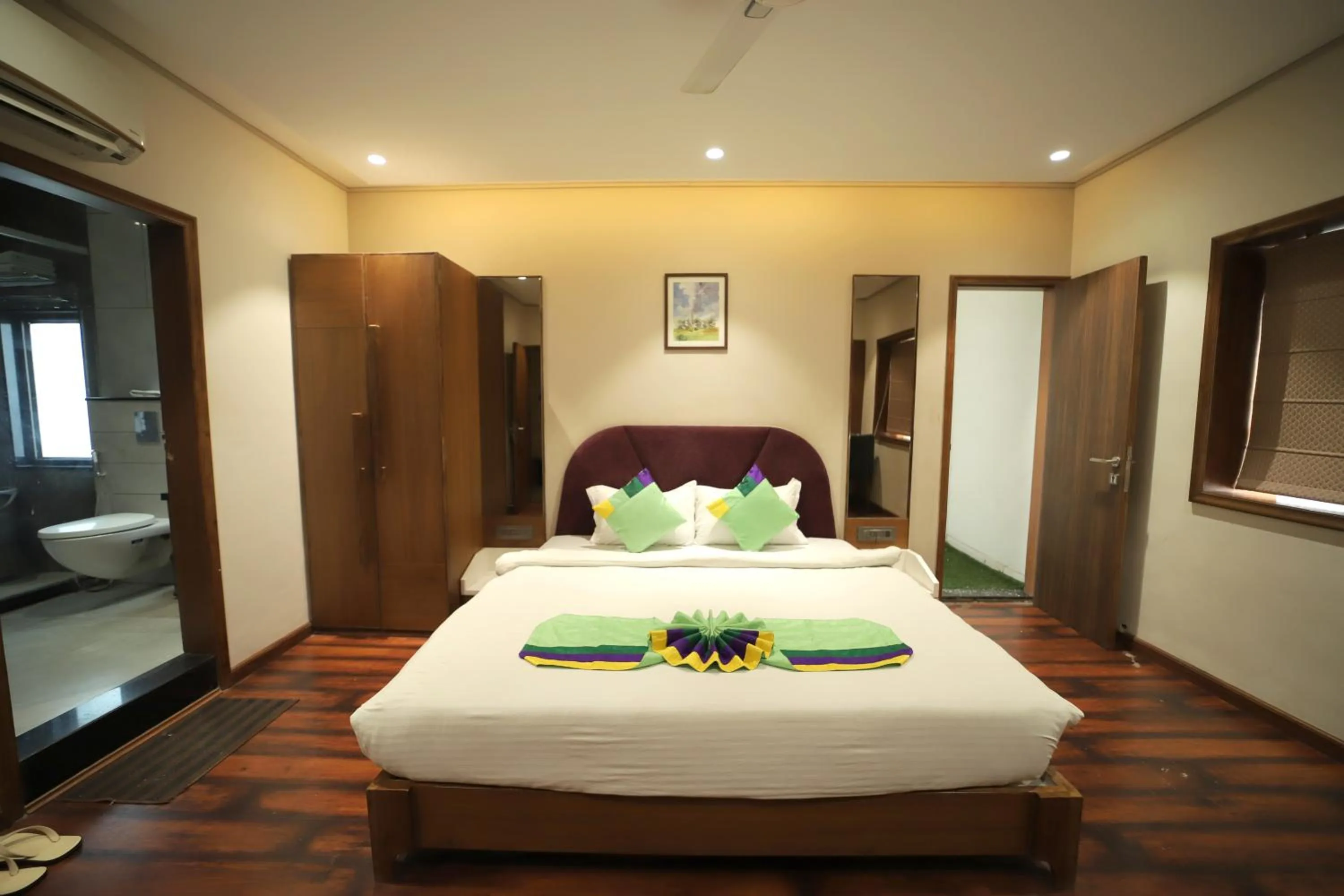 Photo of the whole room, Bed in Staykart Z