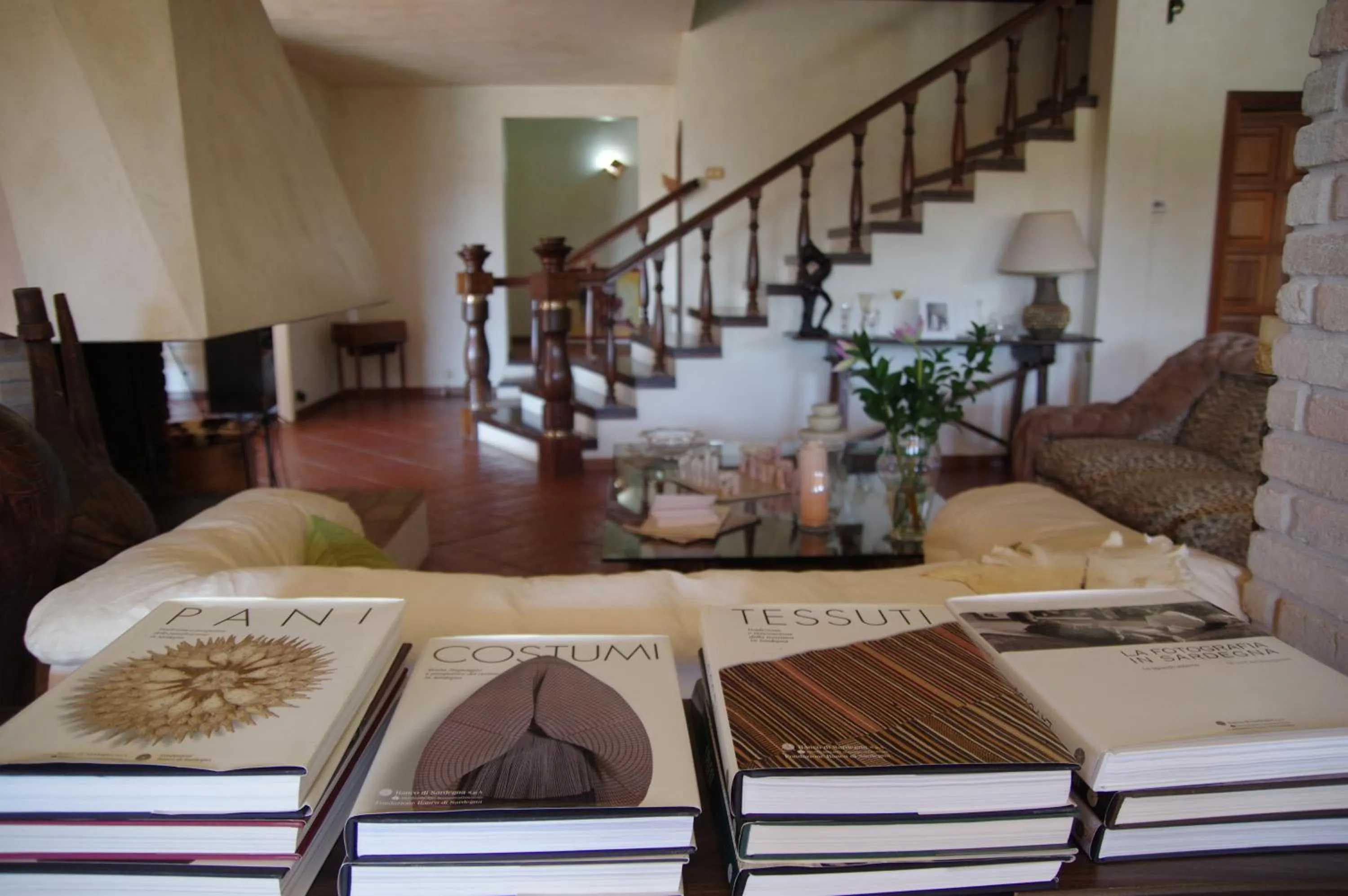 Communal lounge/ TV room in A Casa Di Angela B&B