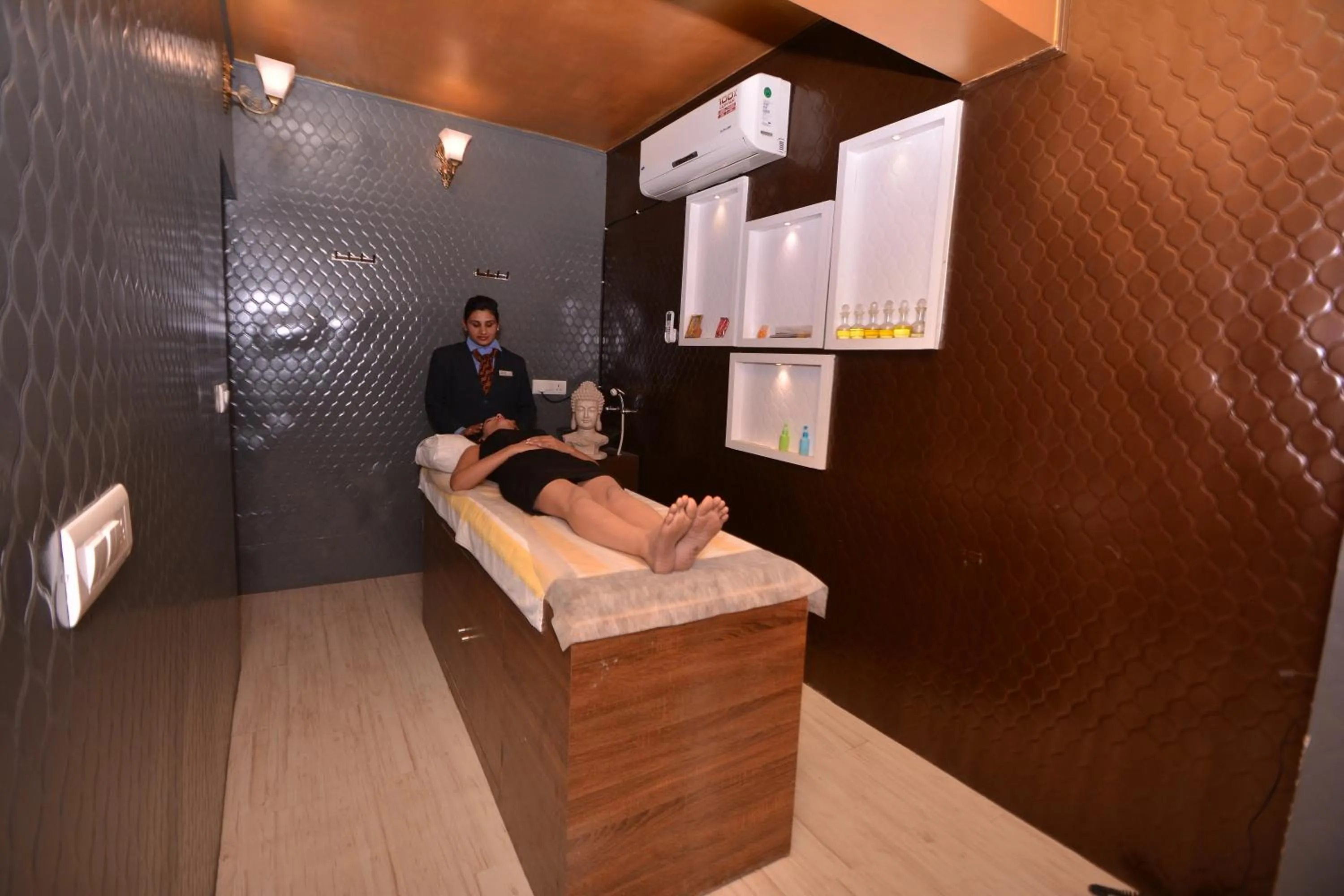 Spa and wellness centre/facilities in Park Ocean