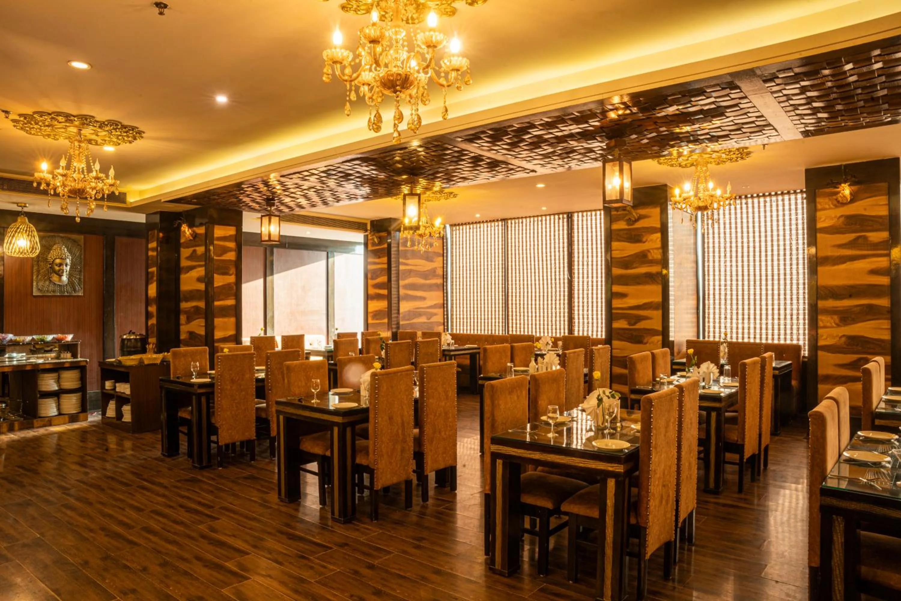 Restaurant/places to eat in Park Ocean