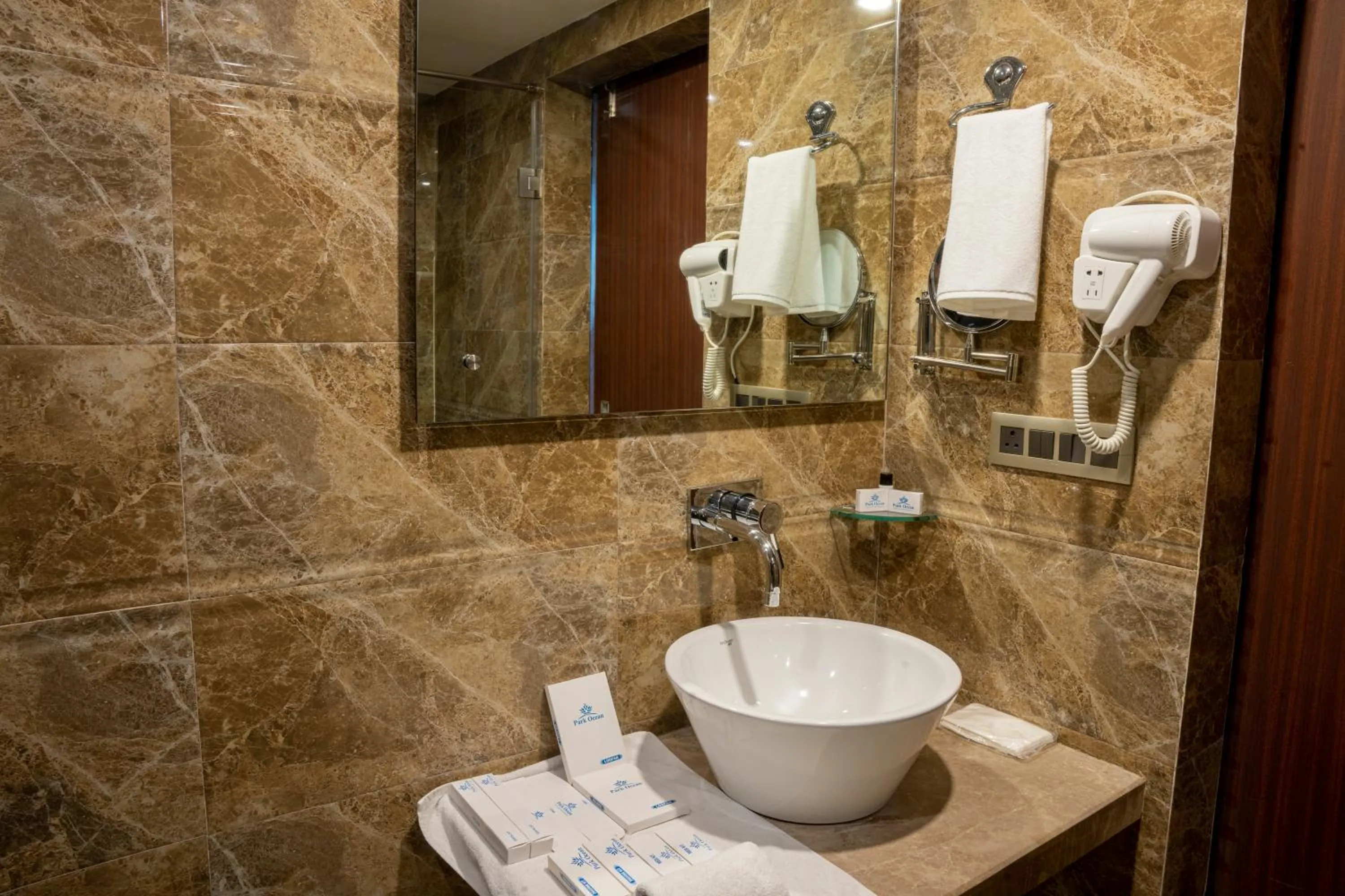 Bathroom in Park Ocean