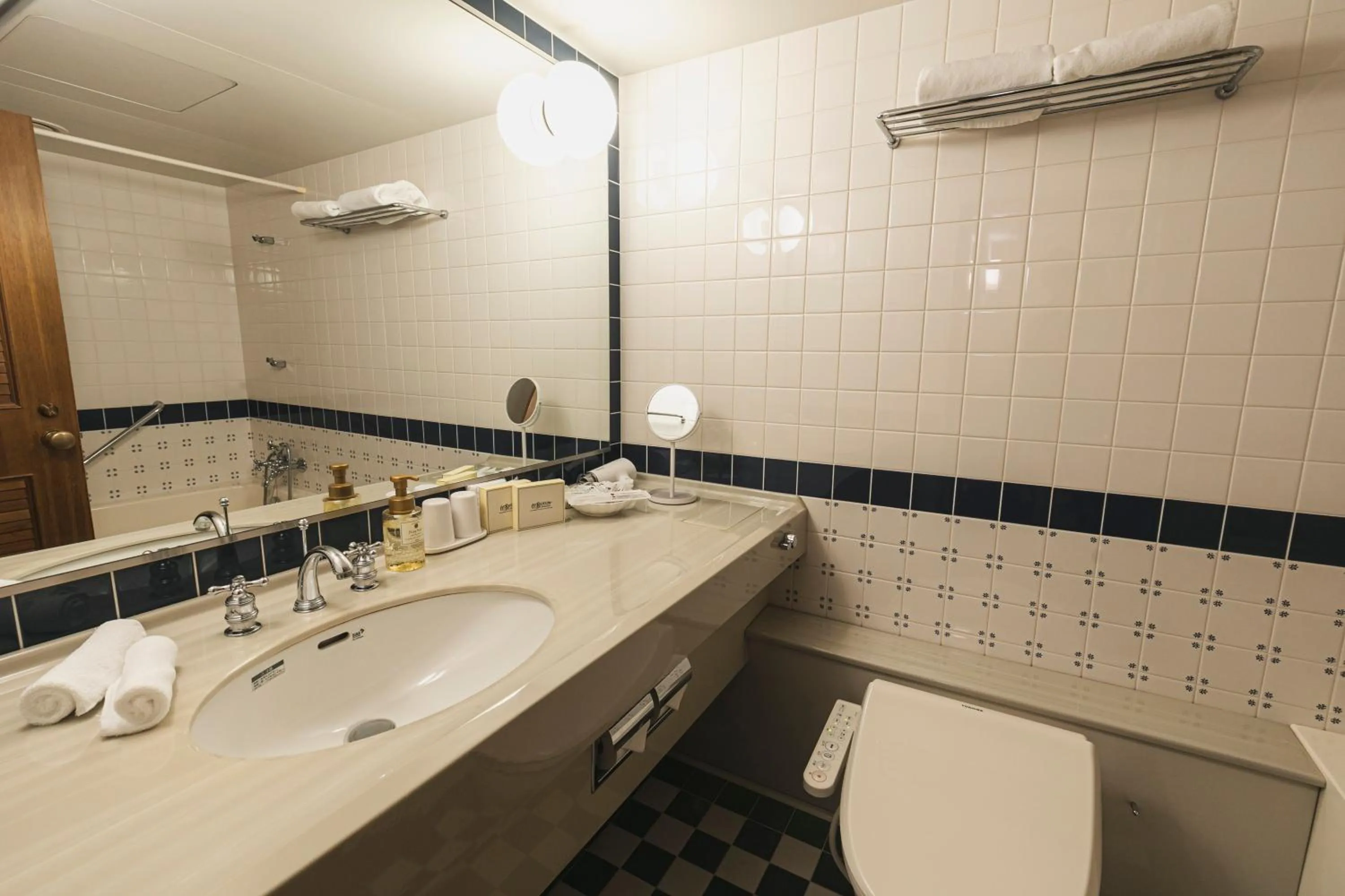 Bathroom in Hamilton Ureshino