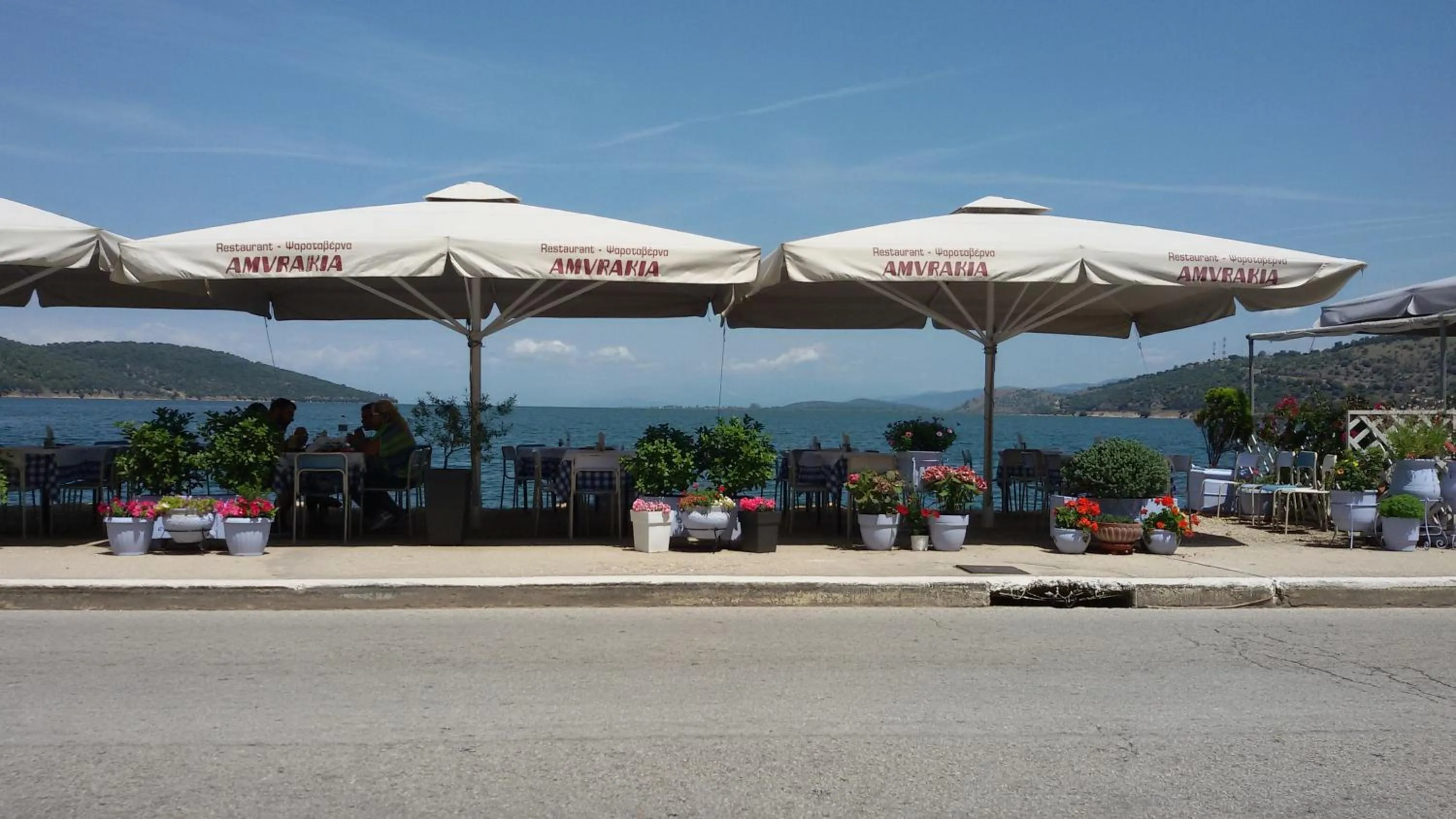 Dining area in Amvrakia Hotel