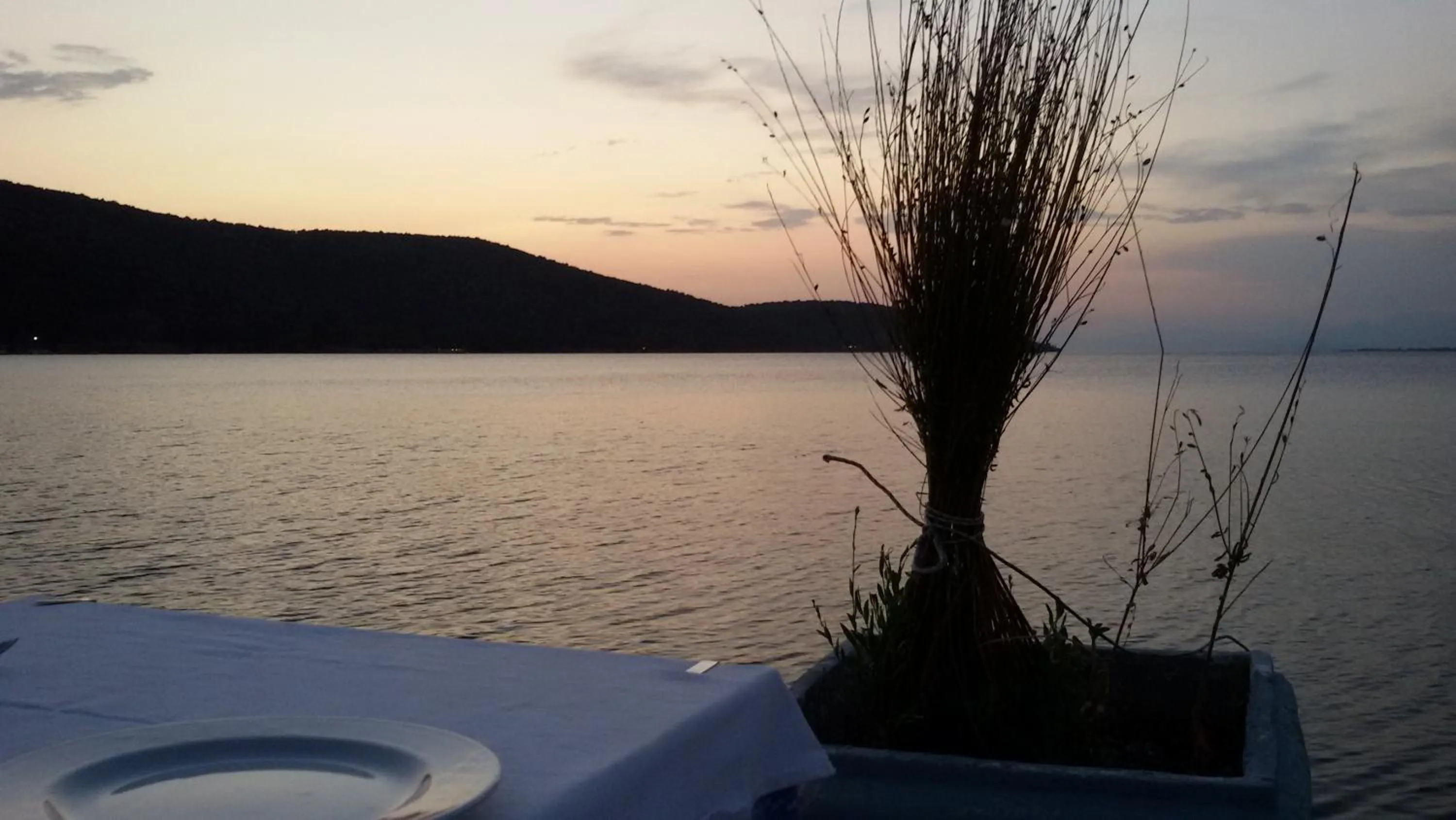 Beach in Amvrakia Hotel