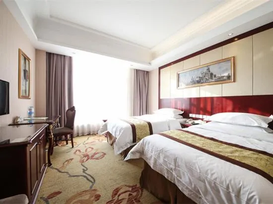 Bed in Vienna Hotel Shanghai Hongqiao Convention & Exhibition Center