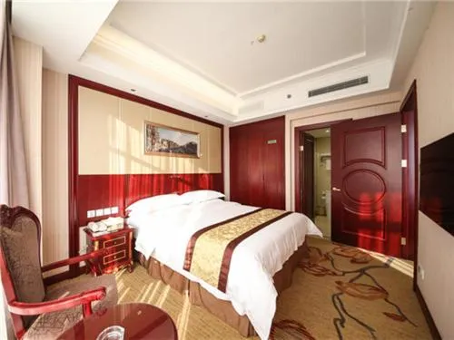 Bed in Vienna Hotel Shanghai Hongqiao Convention & Exhibition Center