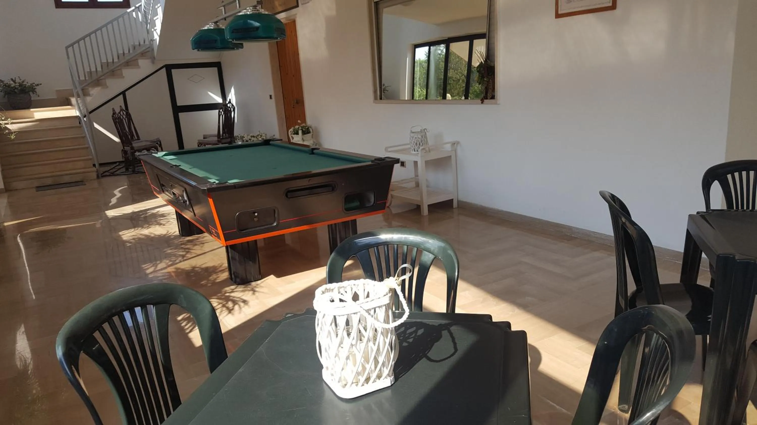 Billiard in Villa Erry