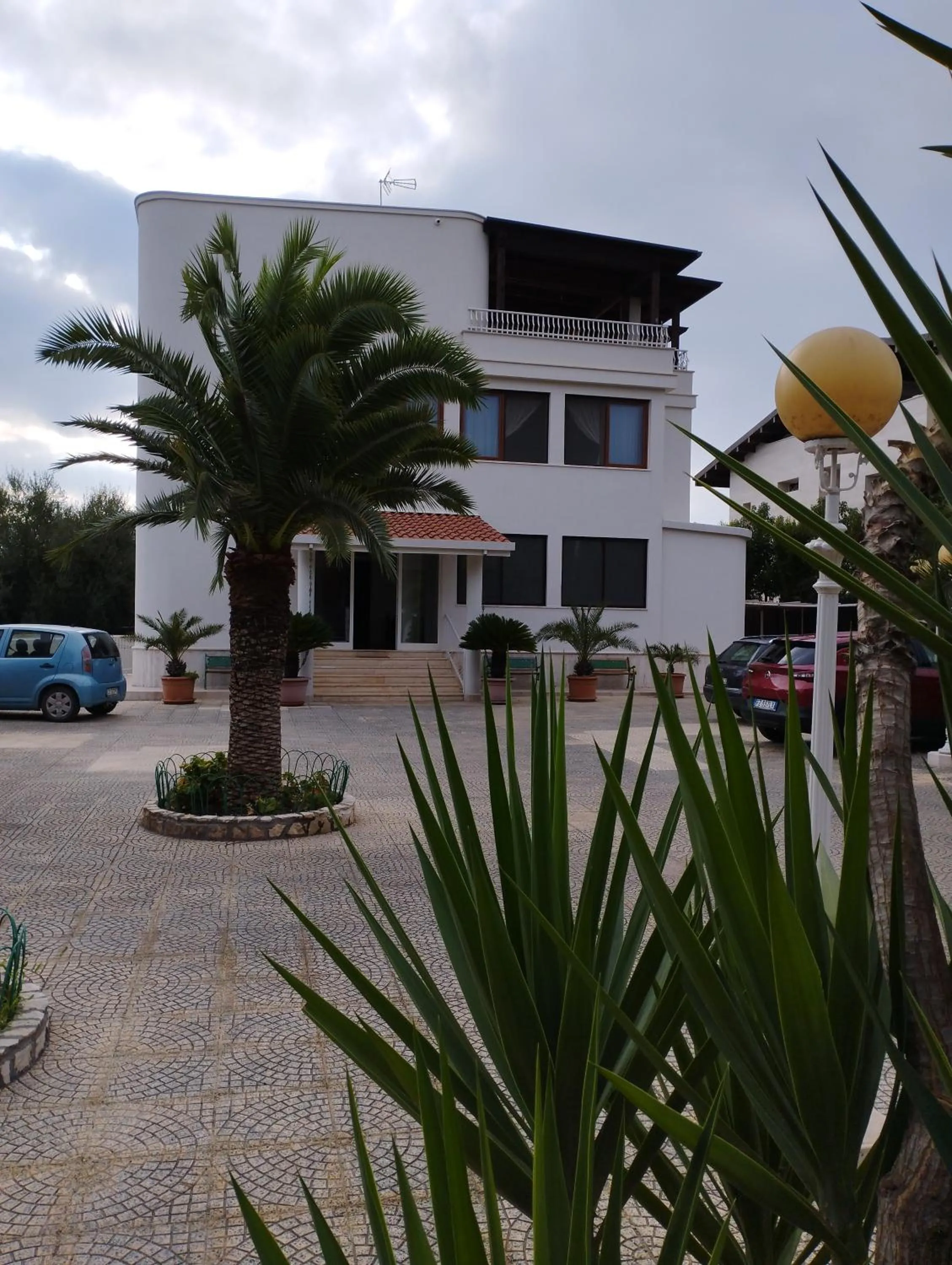Parking in Villa Erry