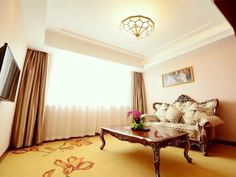 Vienna Hotel Shanghai Jiading New City