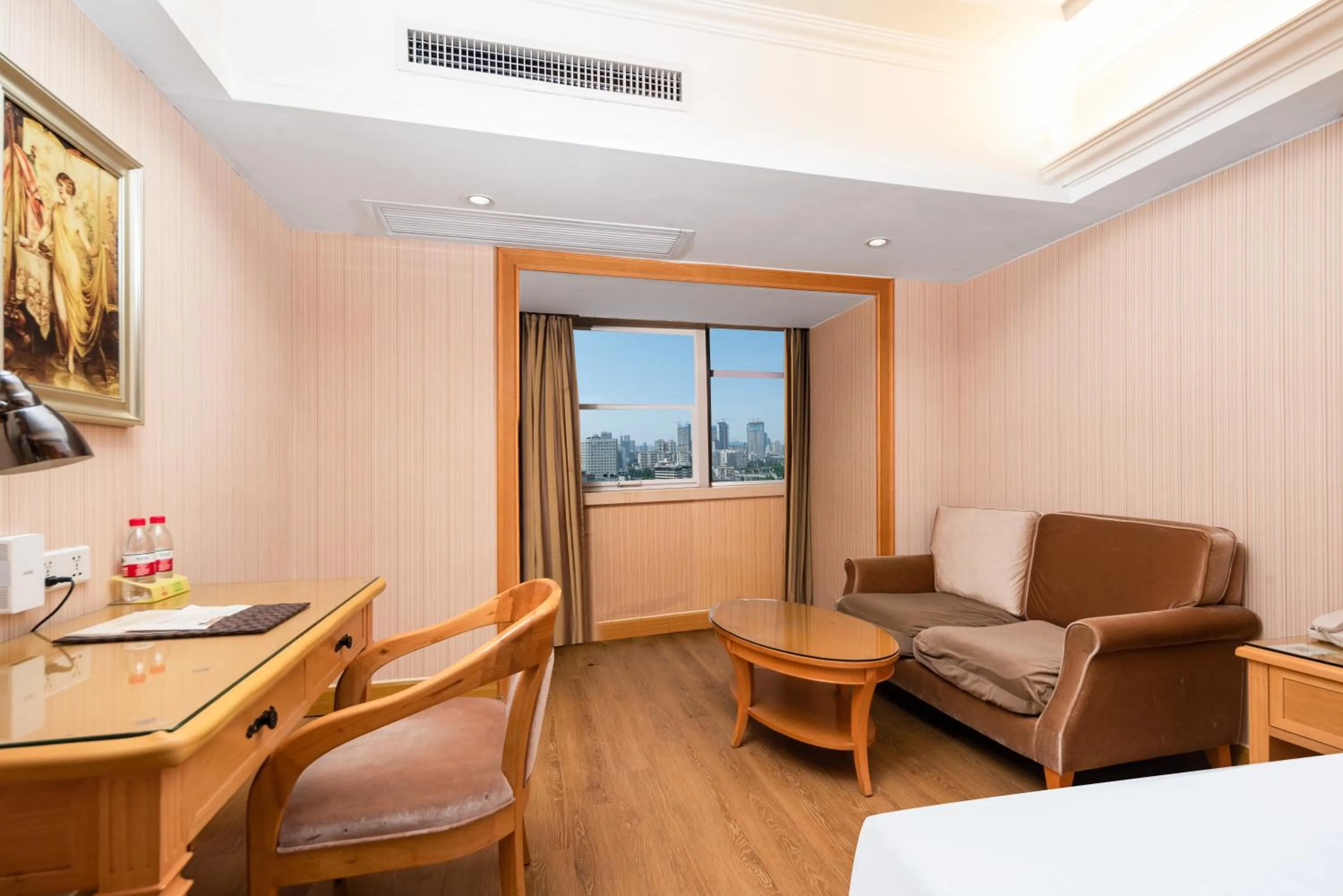 Vienna International Hotel Wuhan Jiefang Avenue