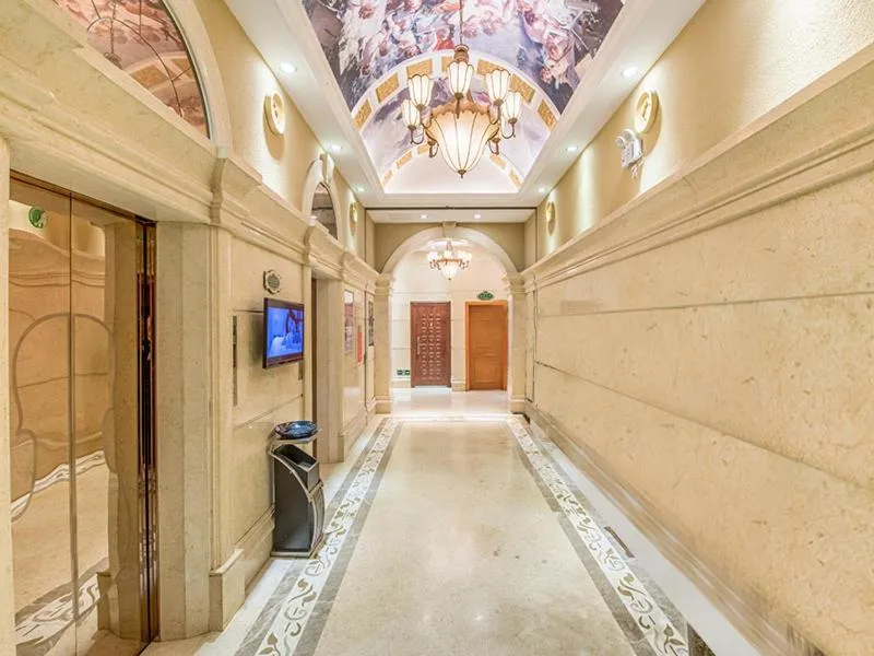 Vienna Hotel Zhengzhou Airport