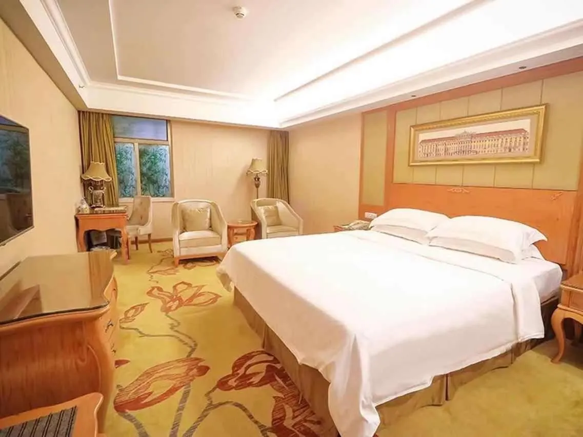 Bed in Vienna Hotel Shanwei Chengqu Xingye Road