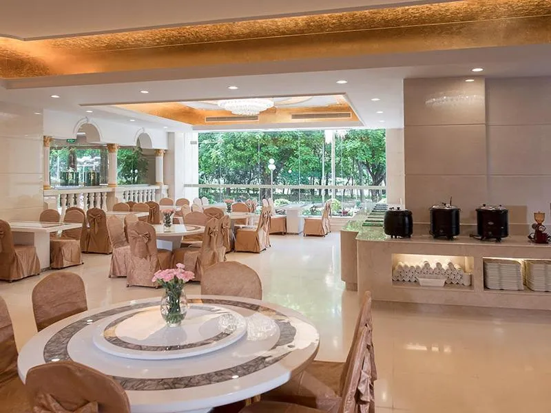 Vienna International Hotel Shenzhen Jingtian
