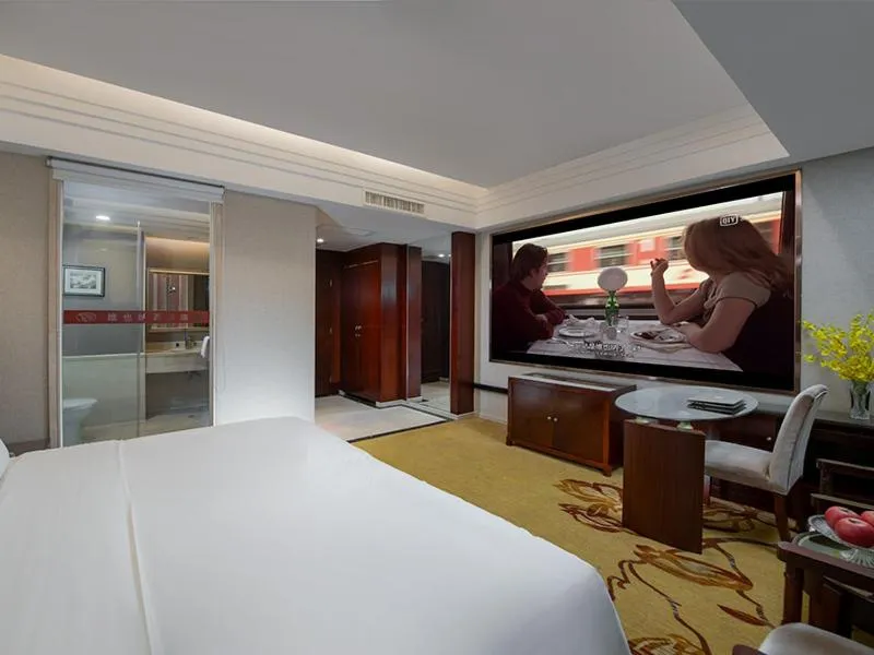Bed in Vinenna International Hotel Shenzhen shajing