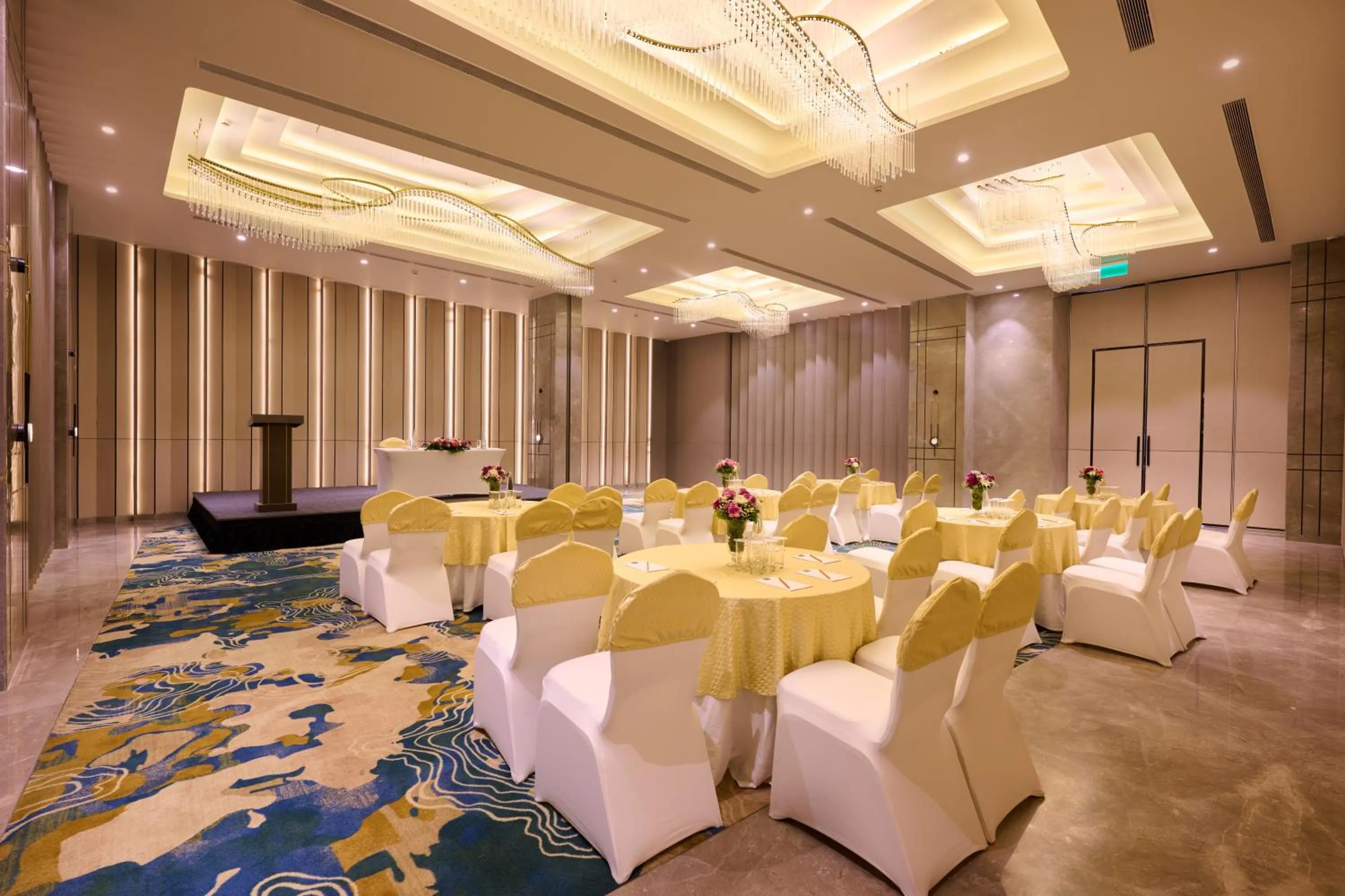 Banquet/Function facilities in Riviera Sarovar Portico Pathankot