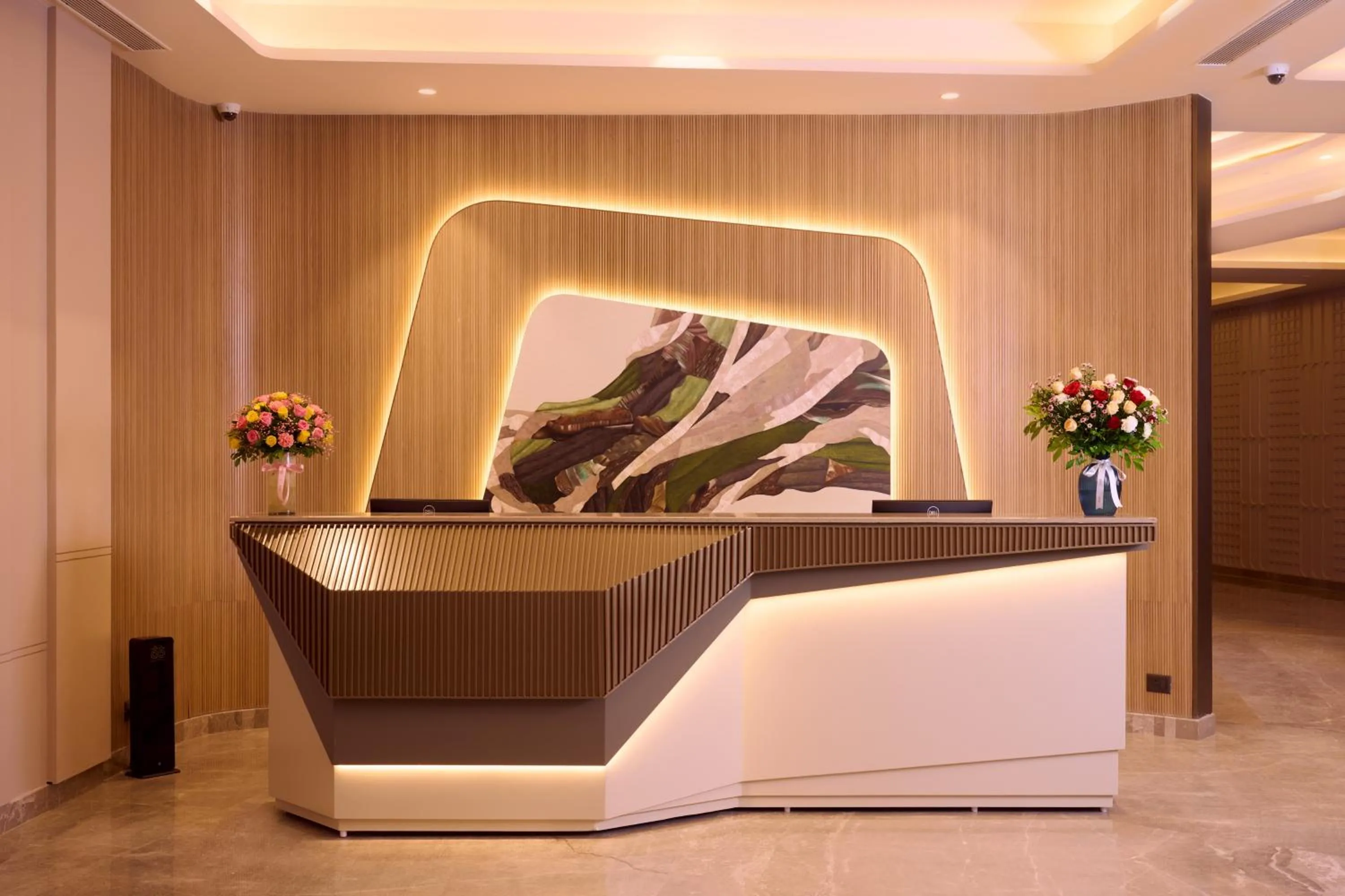 Lobby or reception in Riviera Sarovar Portico Pathankot