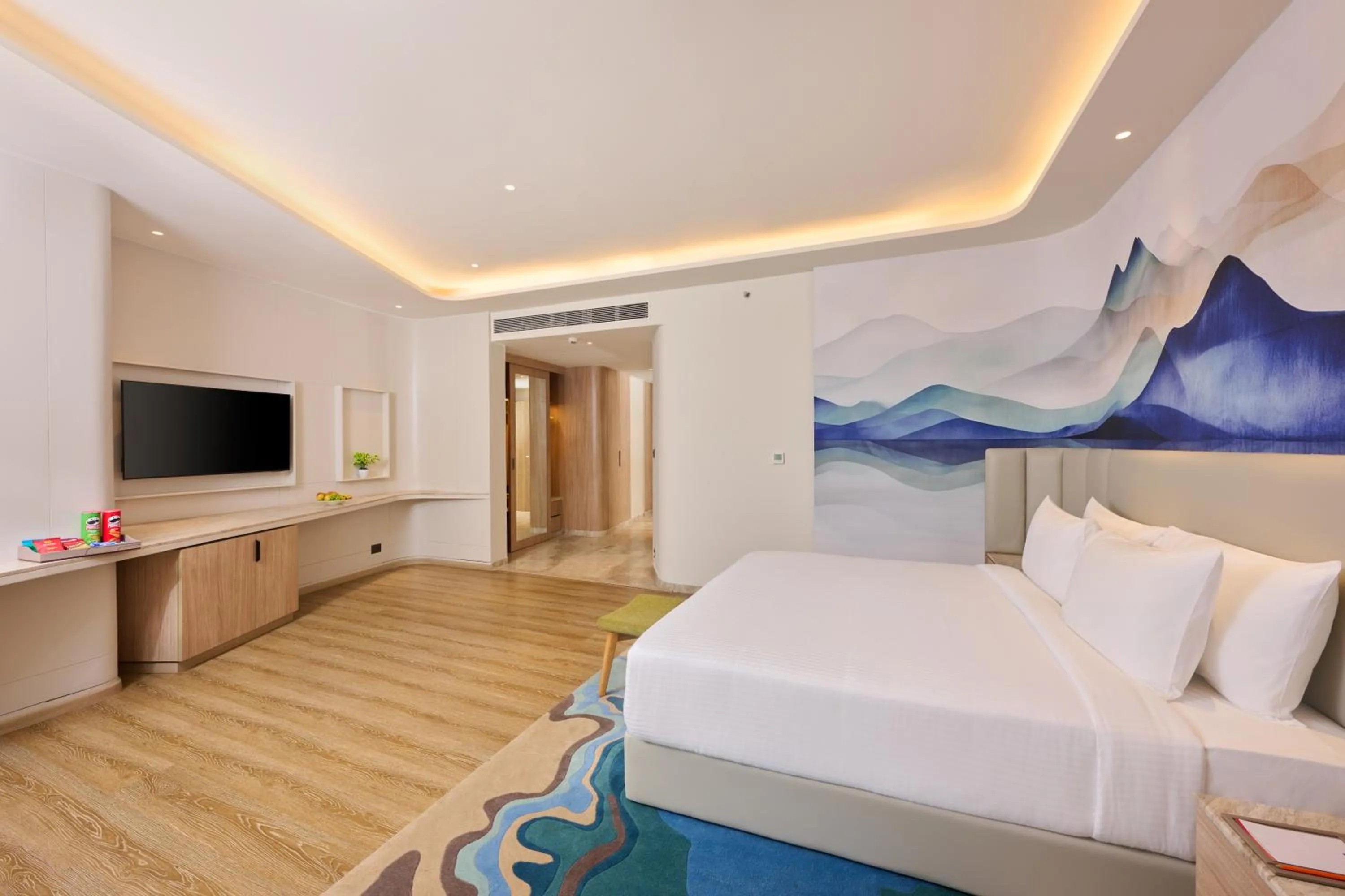 Bedroom, Bed in Riviera Sarovar Portico Pathankot