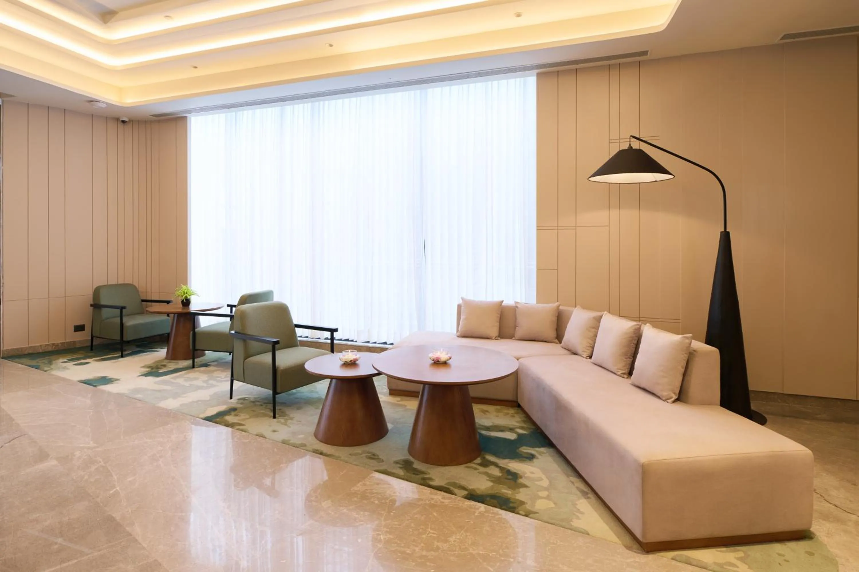Lobby or reception in Riviera Sarovar Portico Pathankot