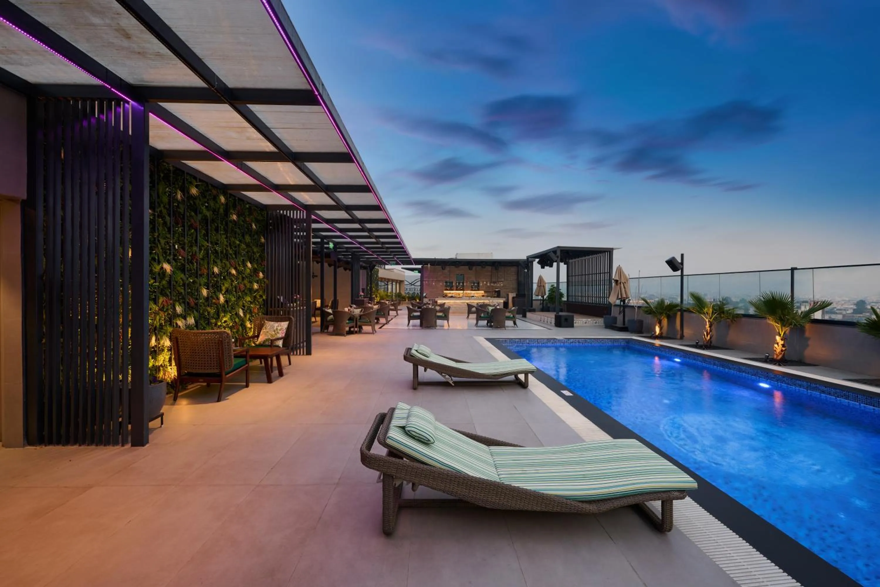 Swimming pool in Riviera Sarovar Portico Pathankot