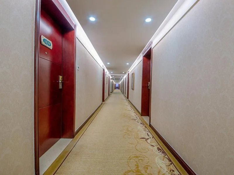 Vienna Hotel Shenzhen Henggang New City