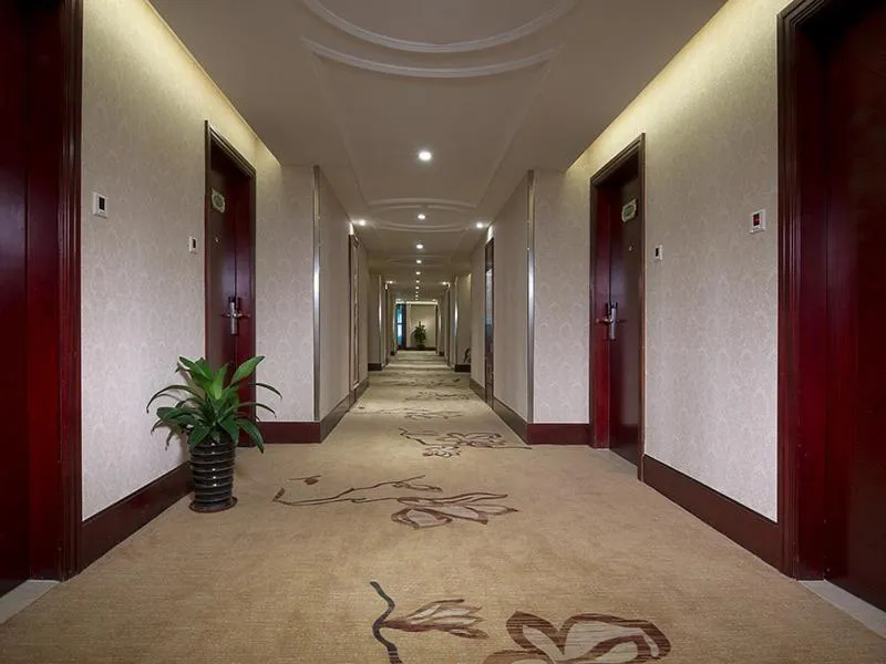Vienna Hotel Dongguan Changping Avenue