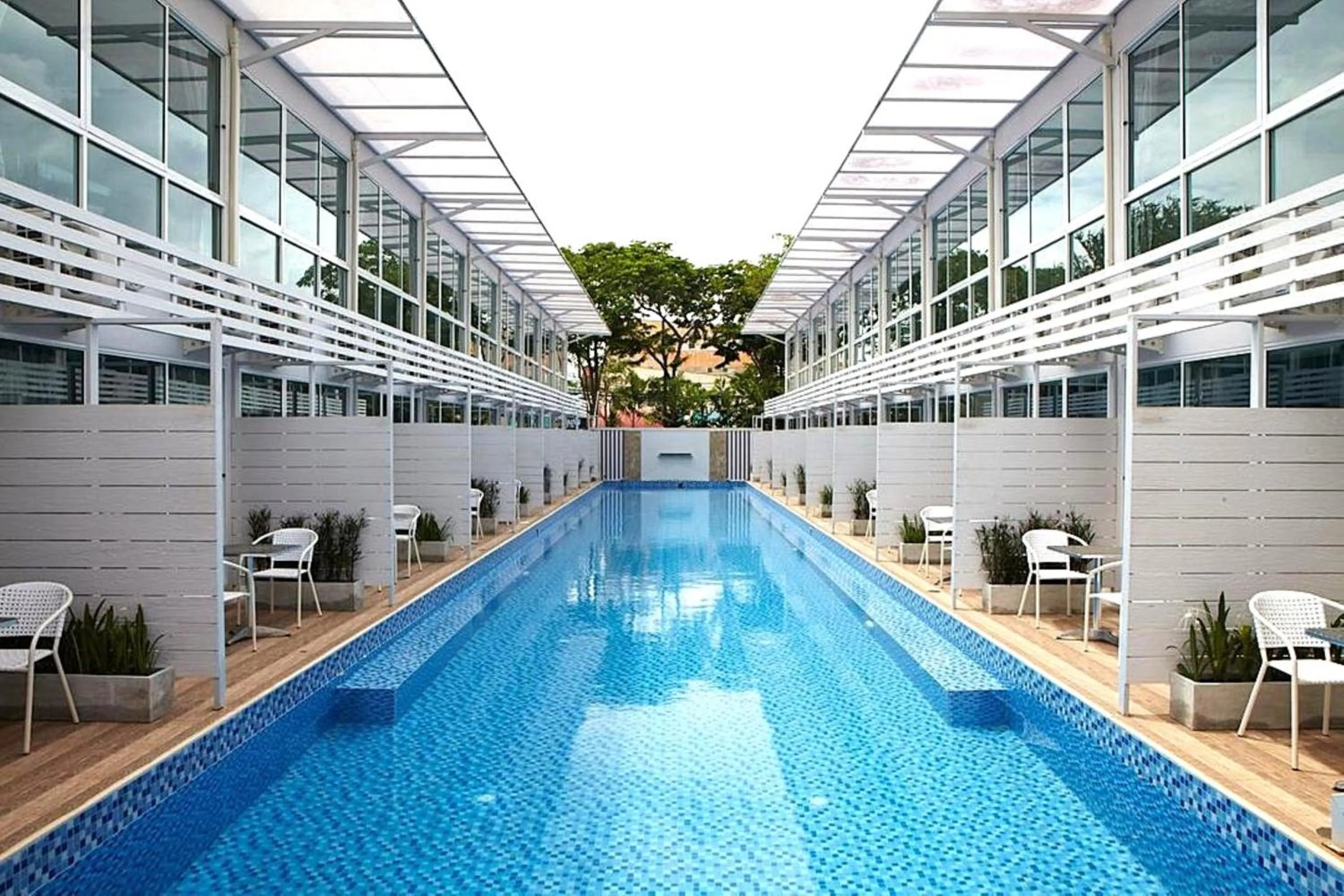 Swimming pool in Full Stop Pool Villa Don Mueang