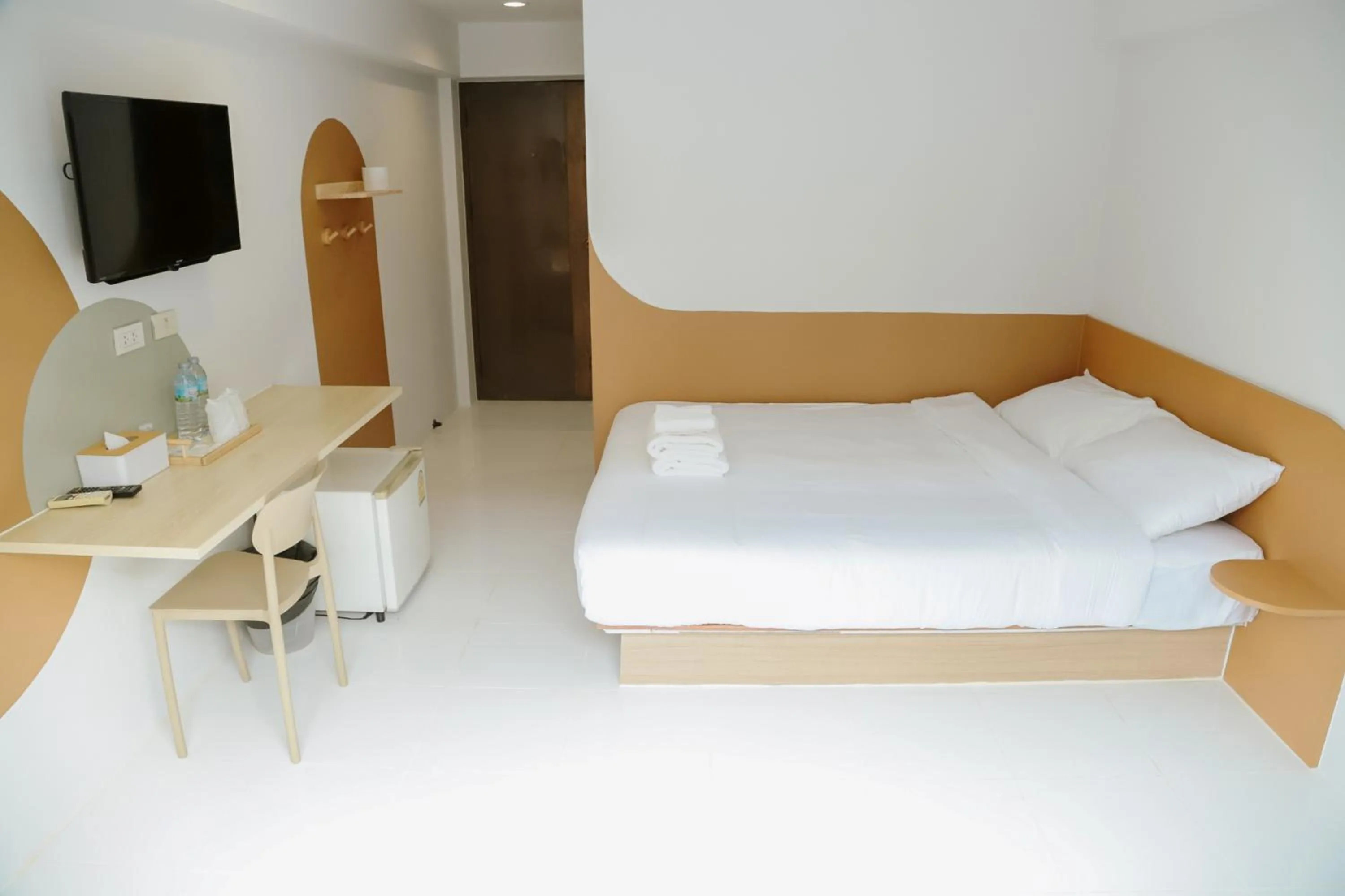 Bed in Full Stop Pool Villa Don Mueang