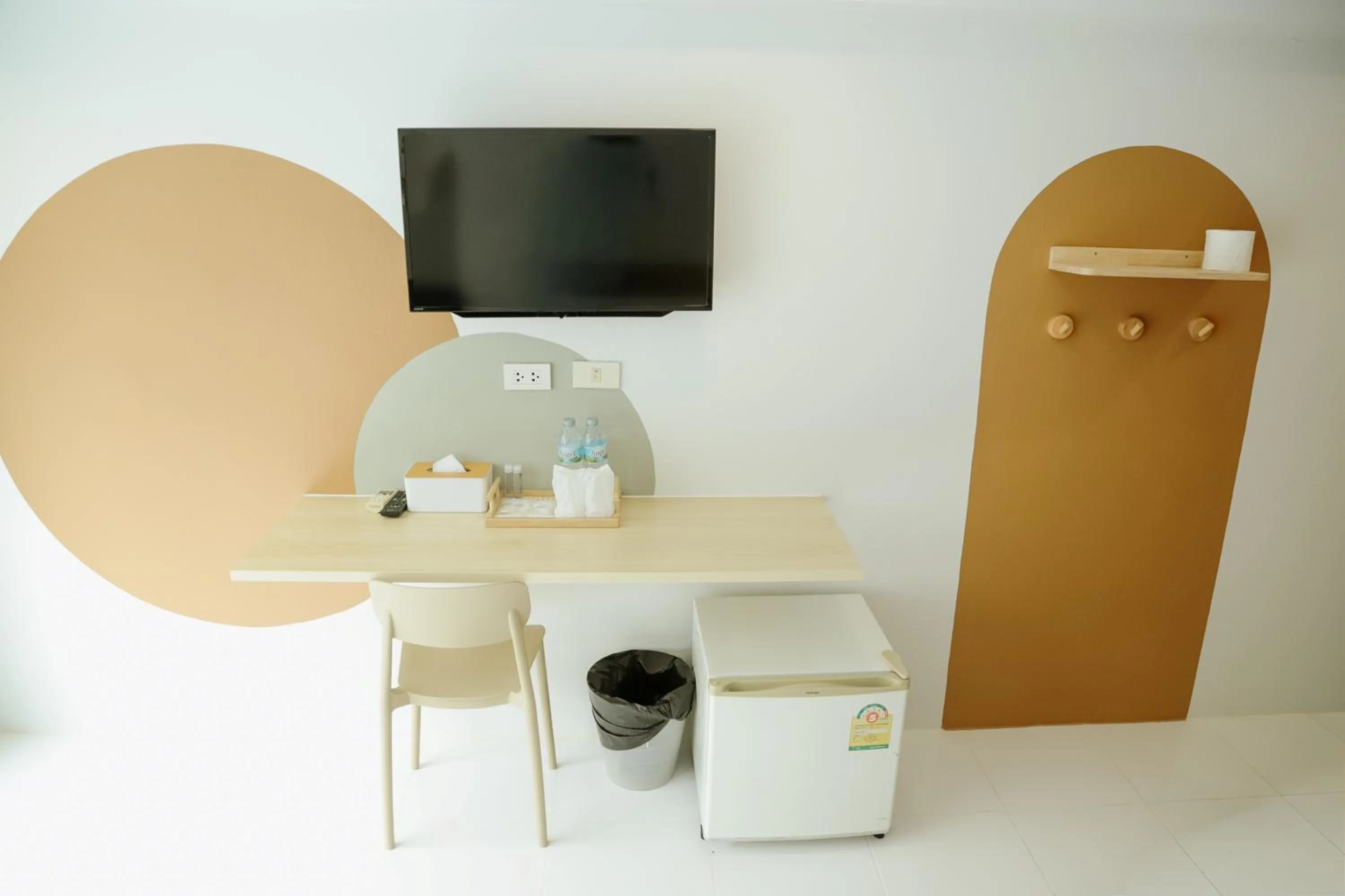 TV and multimedia in Full Stop Pool Villa Don Mueang