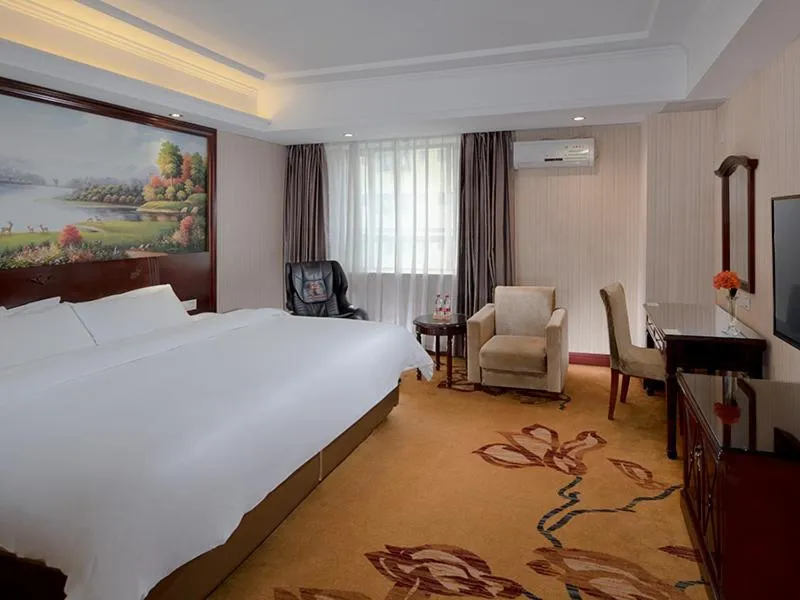 Bed in Vienna Hotel Dongguan Chang'an Mid Zhen'an Road