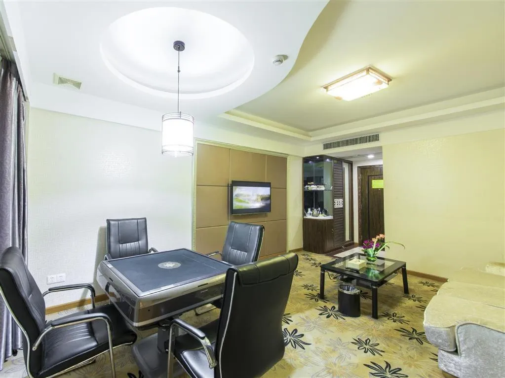 Vienna Hotel Zhanjiang Coast Avenue