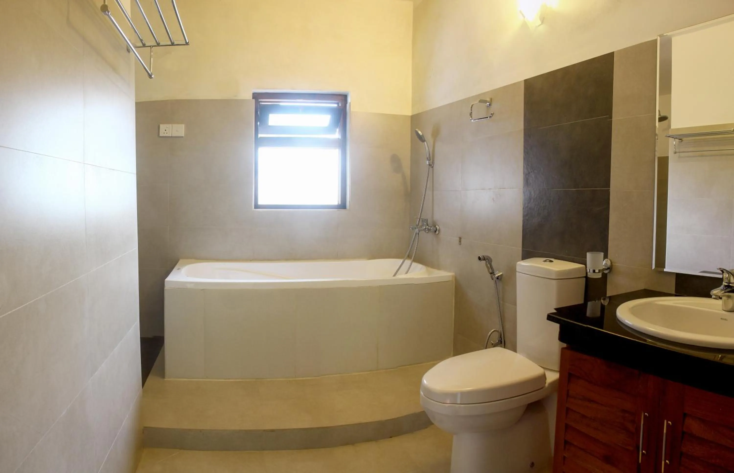 Toilet in Jack Tree Lodge