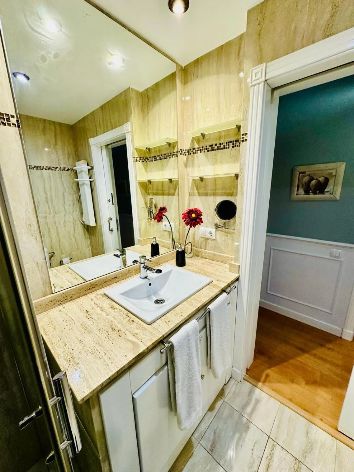 Bathroom in Apartamento Turístico Pizarro