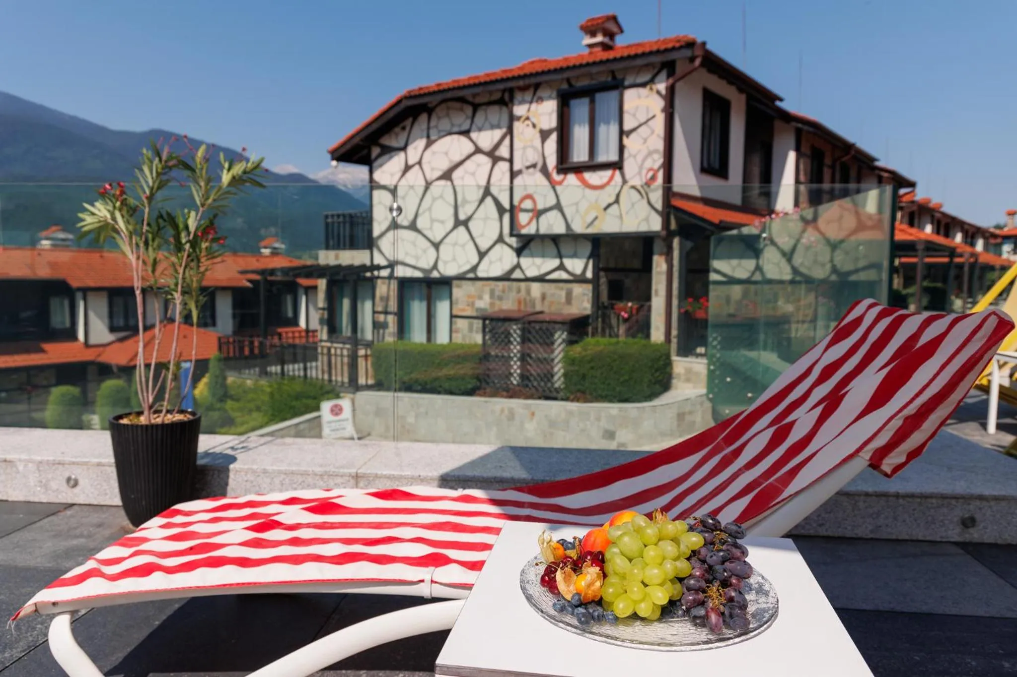 Patio in Ruskovets Thermal SPA & Ski Resort