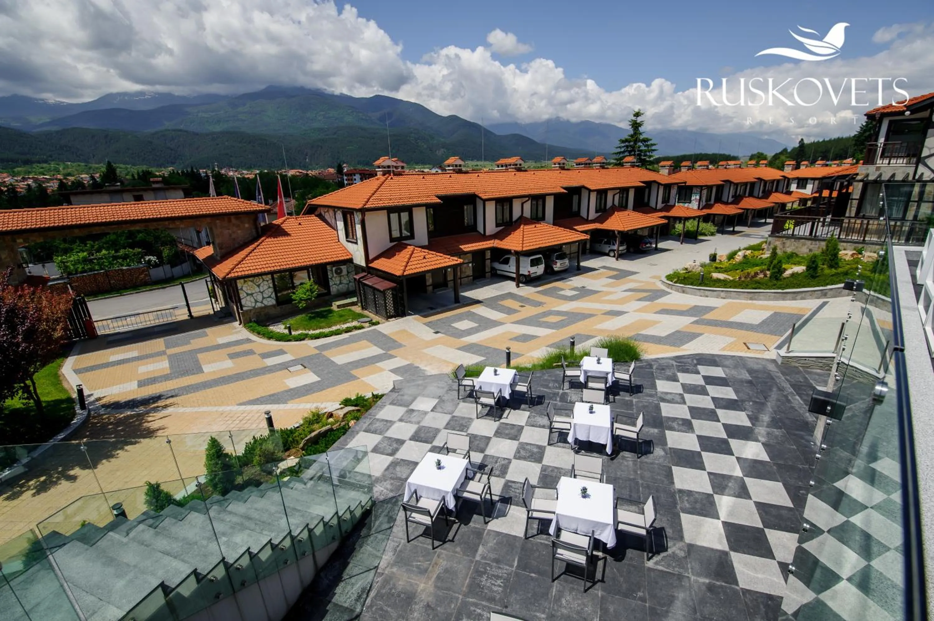 Patio in Ruskovets Thermal SPA & Ski Resort
