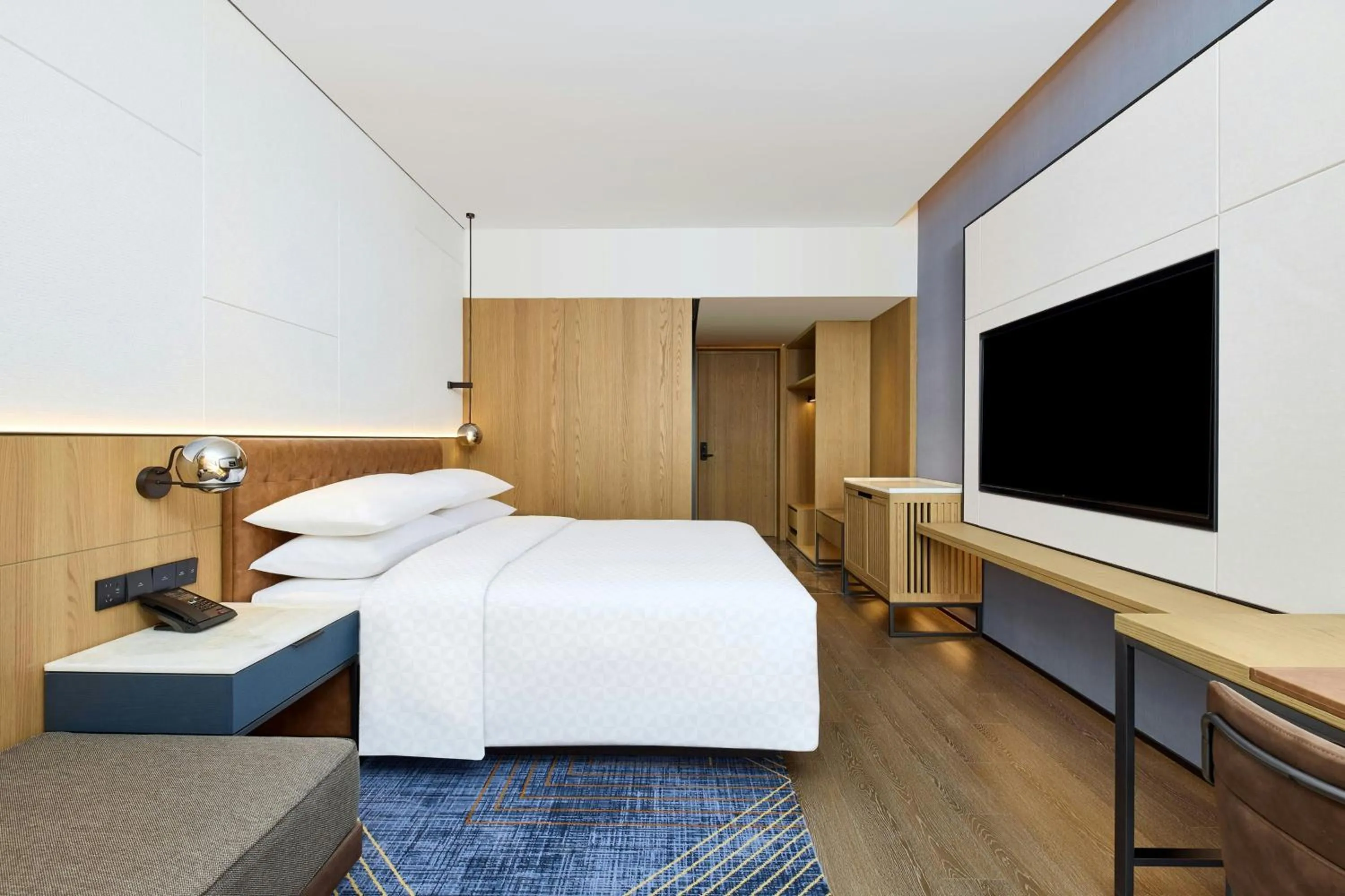 Bedroom, Bed in Four Points by Sheraton Kunming Changshui Airport