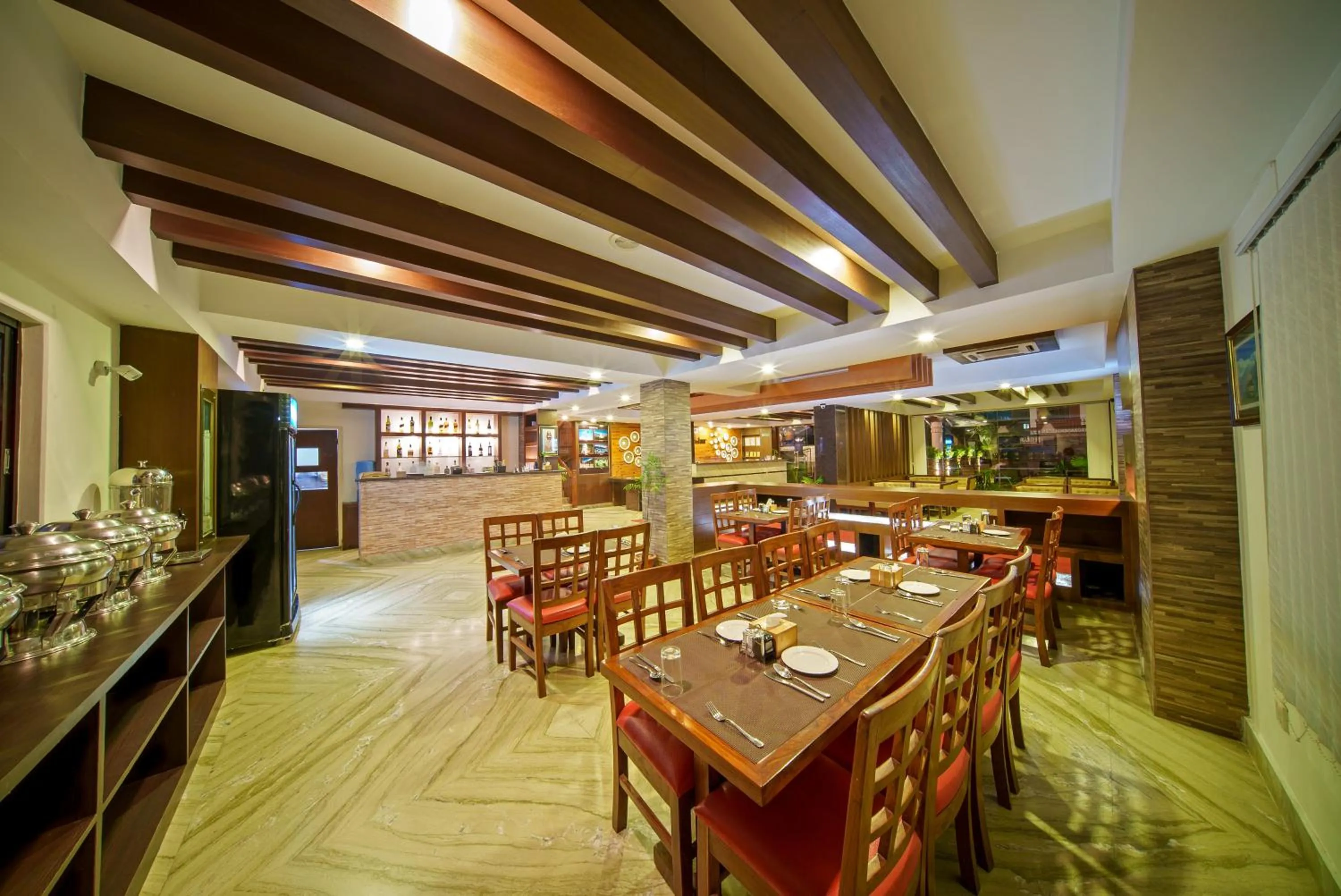 Restaurant/places to eat in Kumari Star Inn