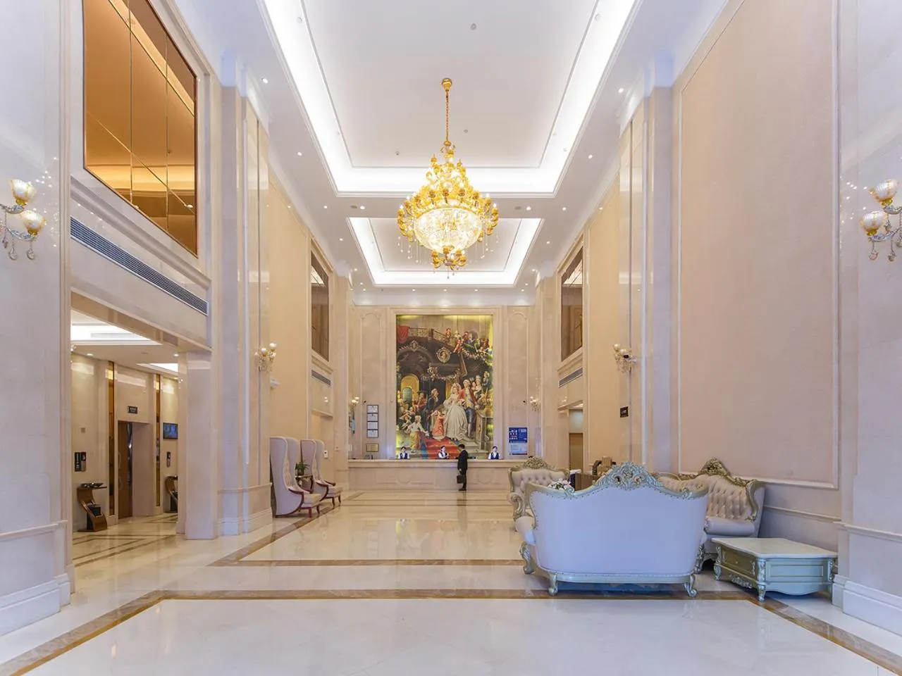 Vienna International Hotel Jingzhou New World