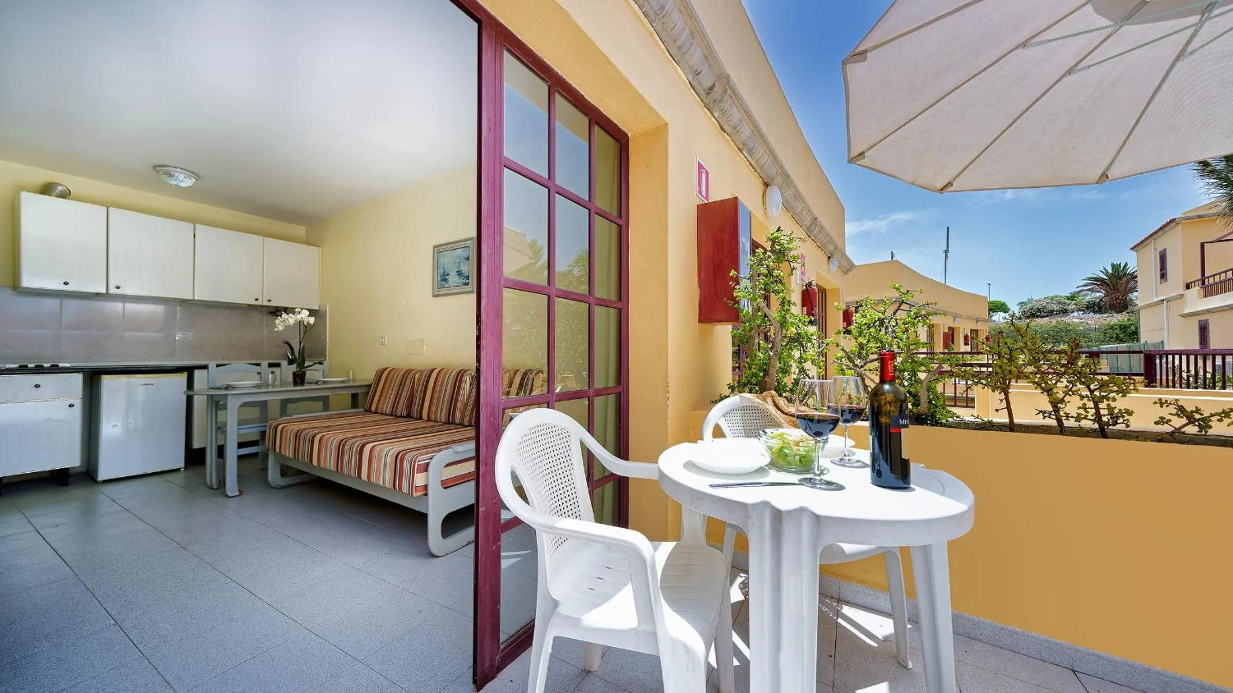 Balcony/Terrace in Bungalows Maspalomas Oasis Club - All Inclusive.