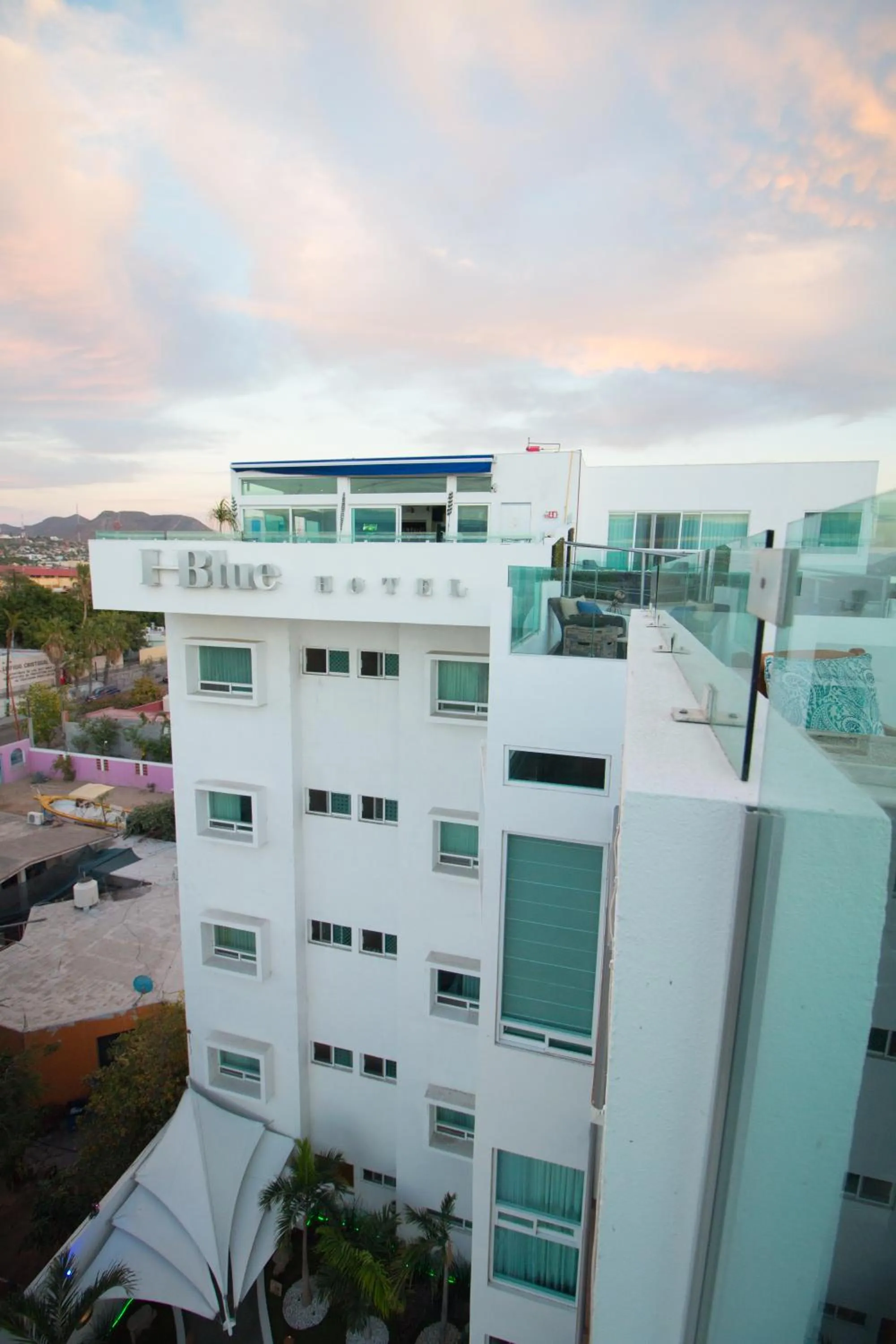 Bird's eye view in Hotel HBlue Centro
