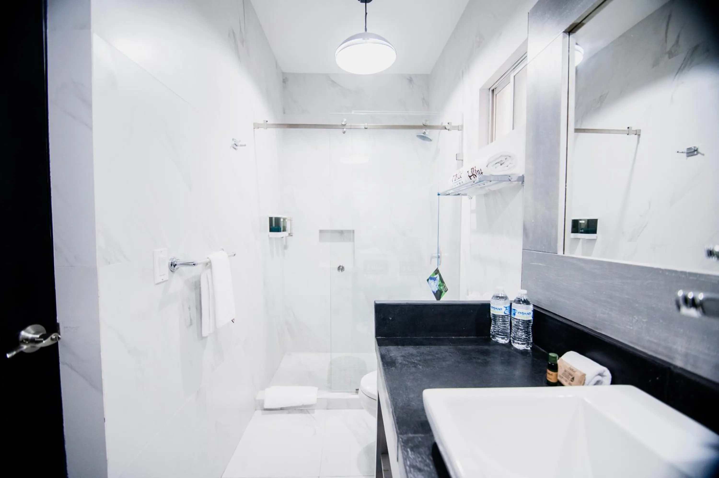 Bathroom in Hotel HBlue Centro