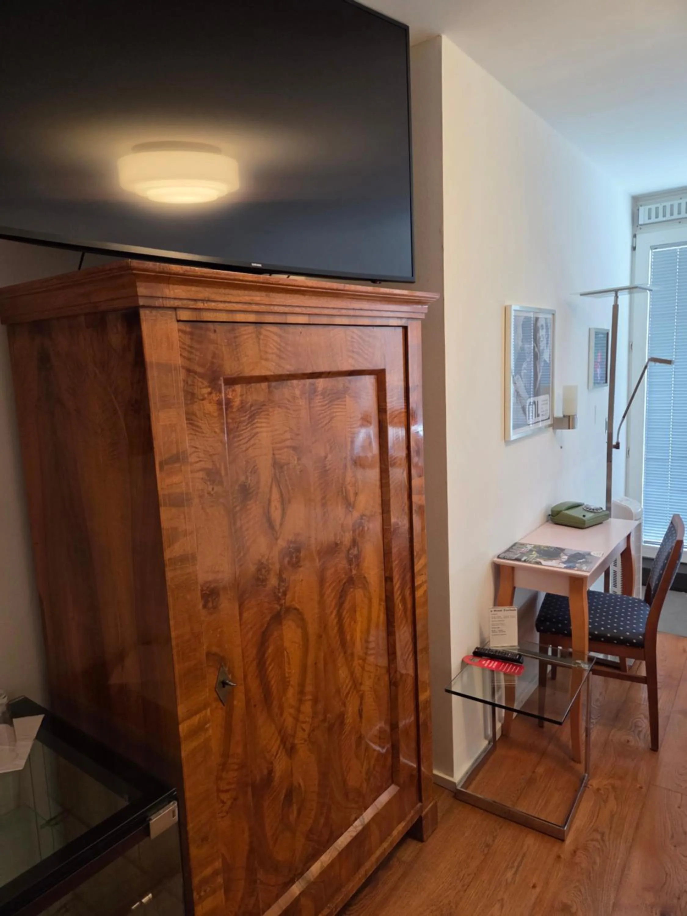 wardrobe in Hotel Freiheit