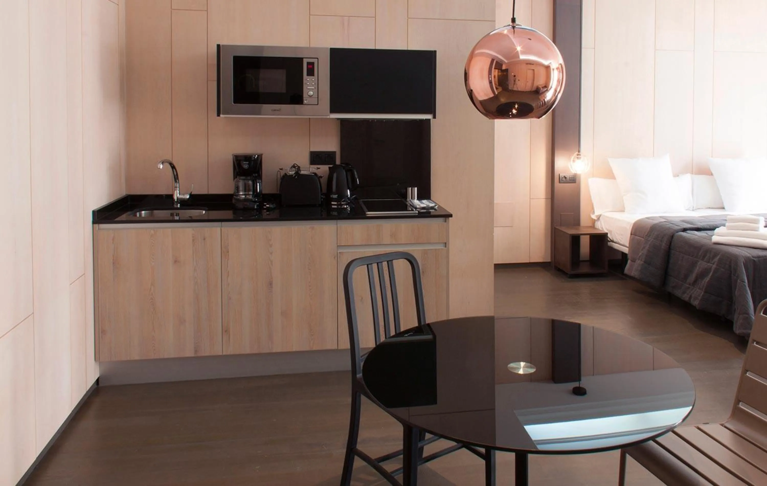 Coffee/tea facilities, Bed in Apartamentos NONO by Charming Stay