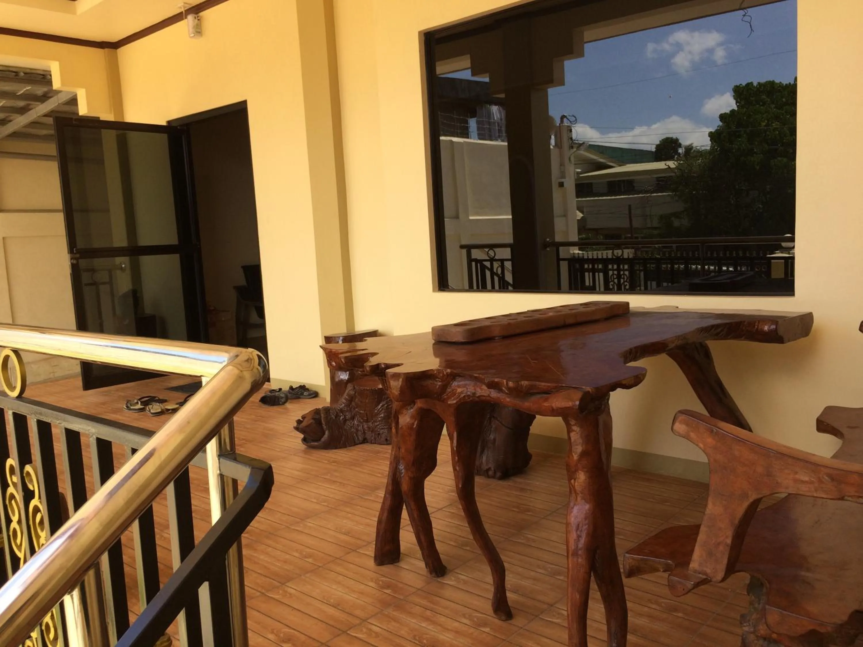 Balcony/Terrace in Dayview Tourist Home