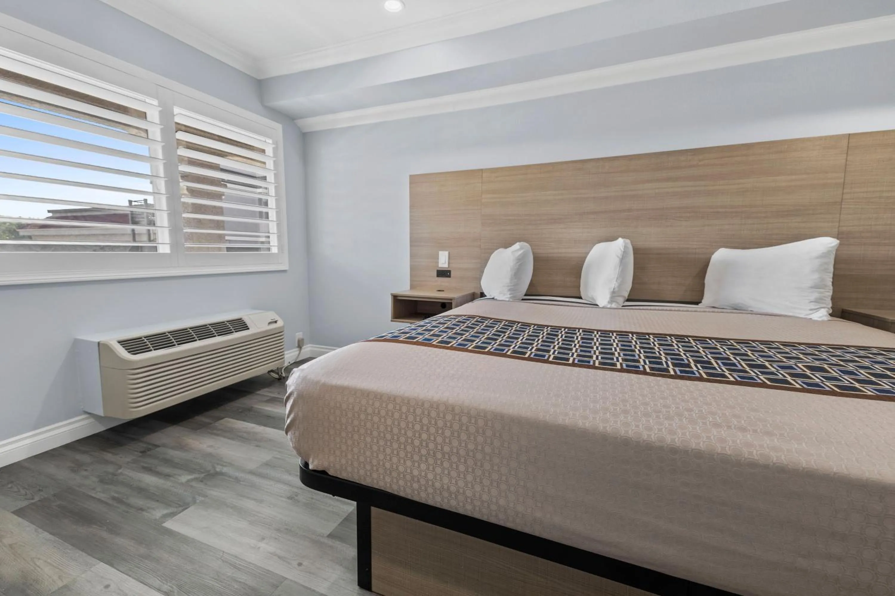 King Room in Downey Inn